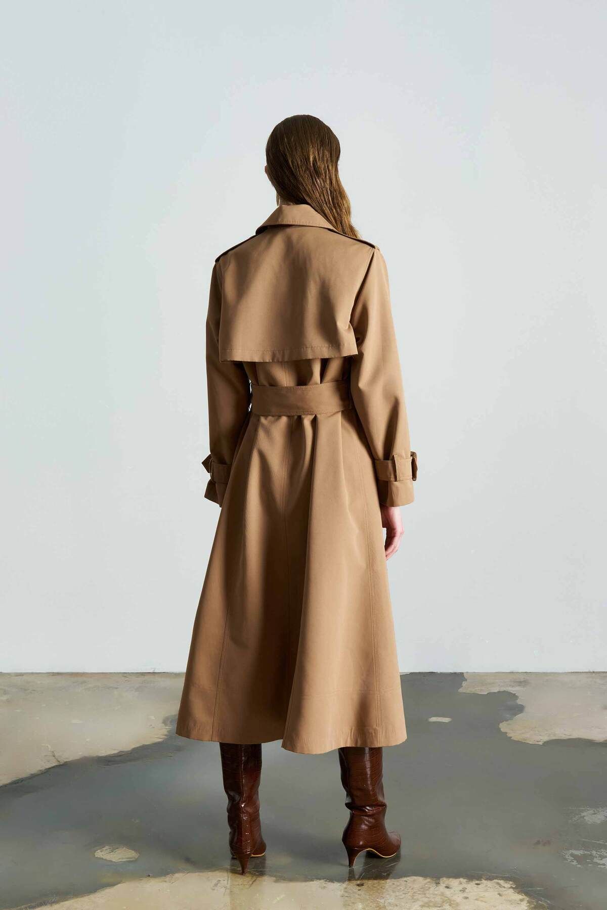 Merve DAĞLI-Trenci Frankie Camel 5
