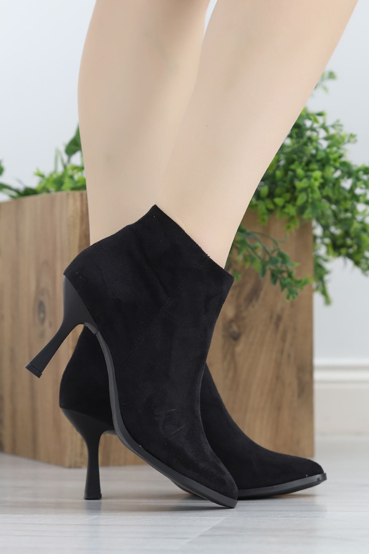 Ramby-Suede Black 7 cm Heeled Boots - 19205.264. 4