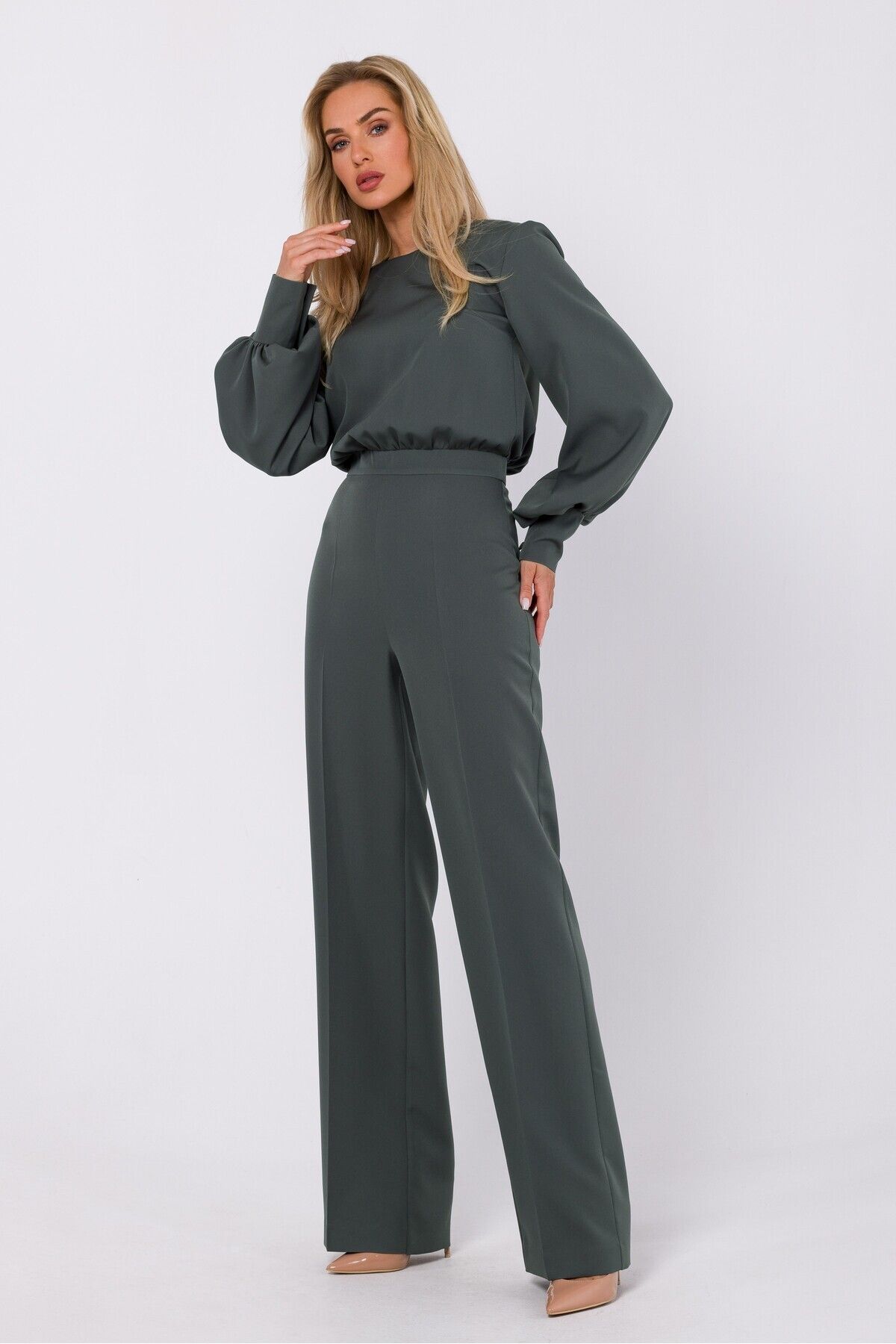 complete the look image