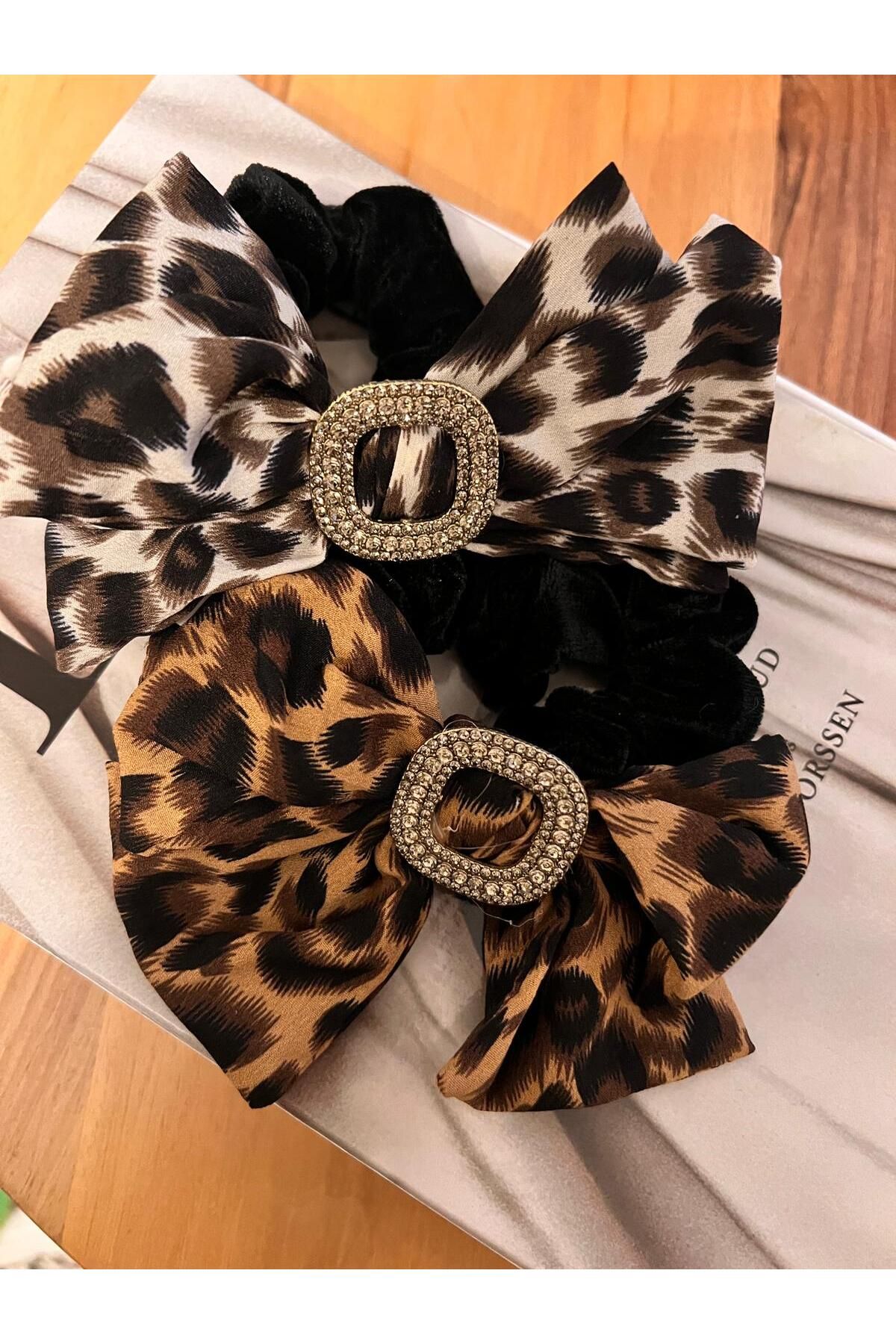 Rachel-Leopard Print Crystal Stone Bow Bagel Hair Clip 3