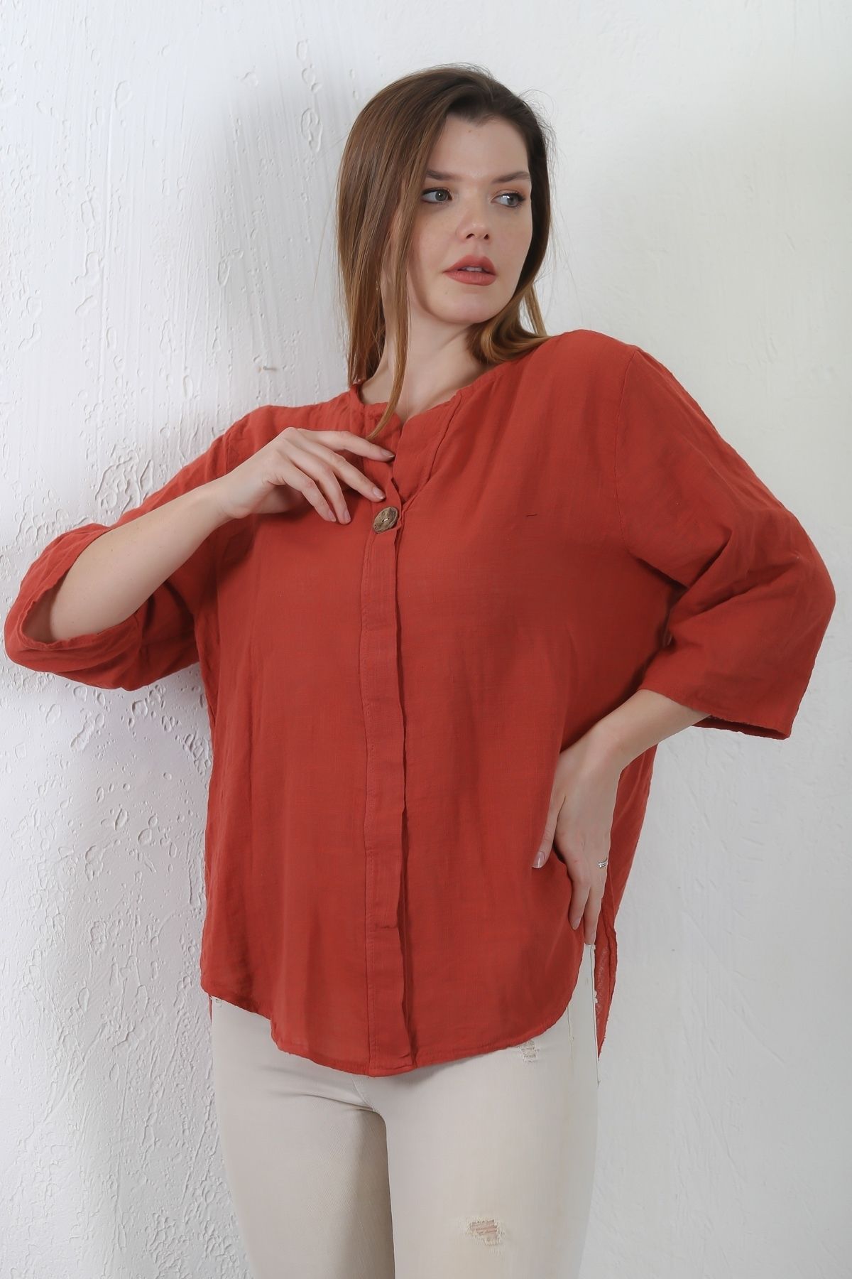 Chiccy-Italian Brick Color Placket Collar 3/4 Sleeve Button Casual Linen Blended Woven Blouse 3