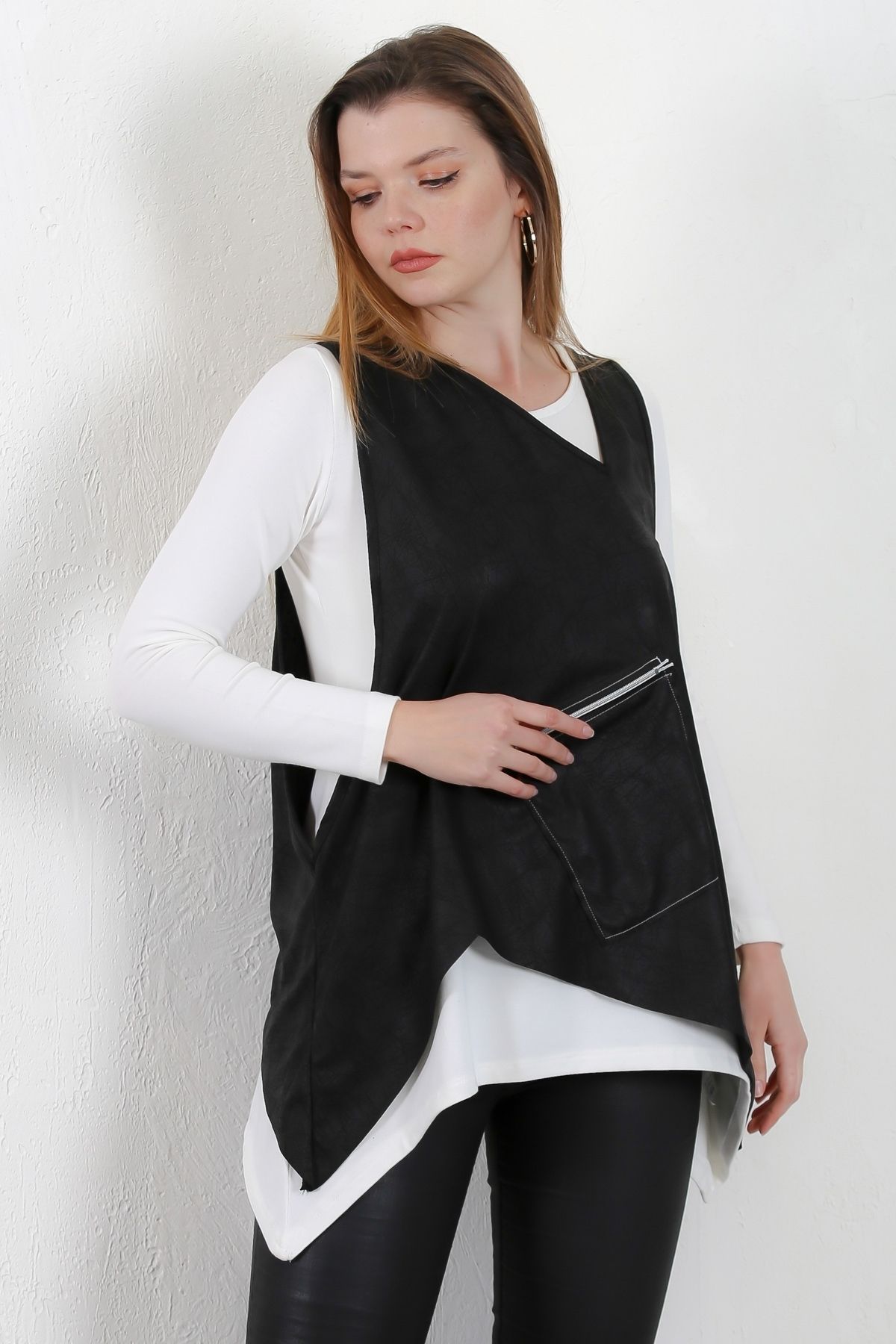 Chiccy-Blouse - Black - Regular fit 1