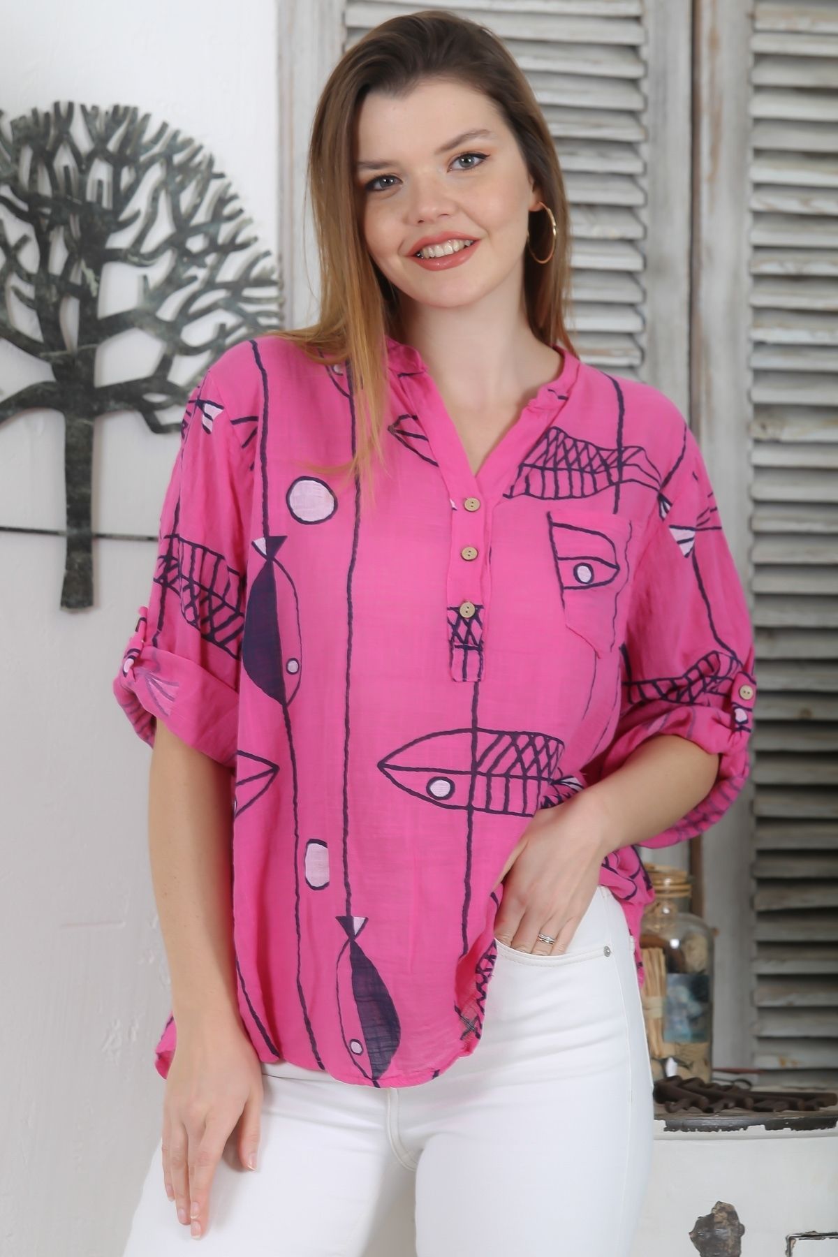 Chiccy-Dark Pink 3/4 Sleeve Jewel Neck Linen Oversize Blouse with Pockets 2