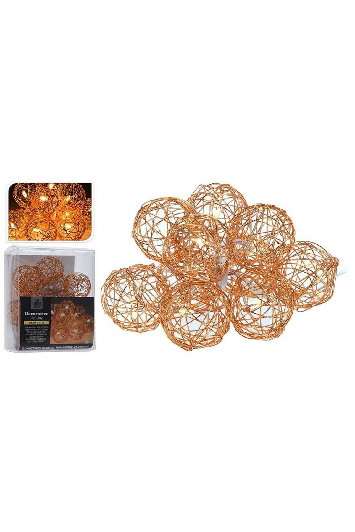 Homelux-Installation led gold metal balls 1