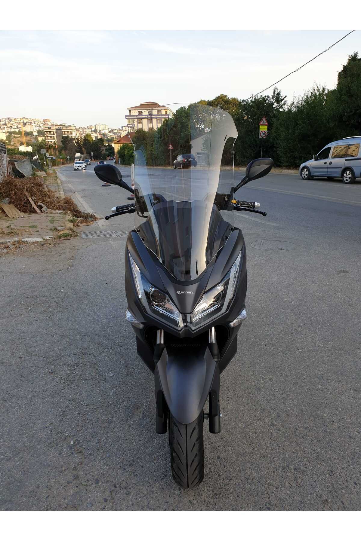 Kanuni Reha 250 Siperlik Ön Cam 2022-2025 Model 72cm Şeffaf Renkli 4mm UZUN CAM