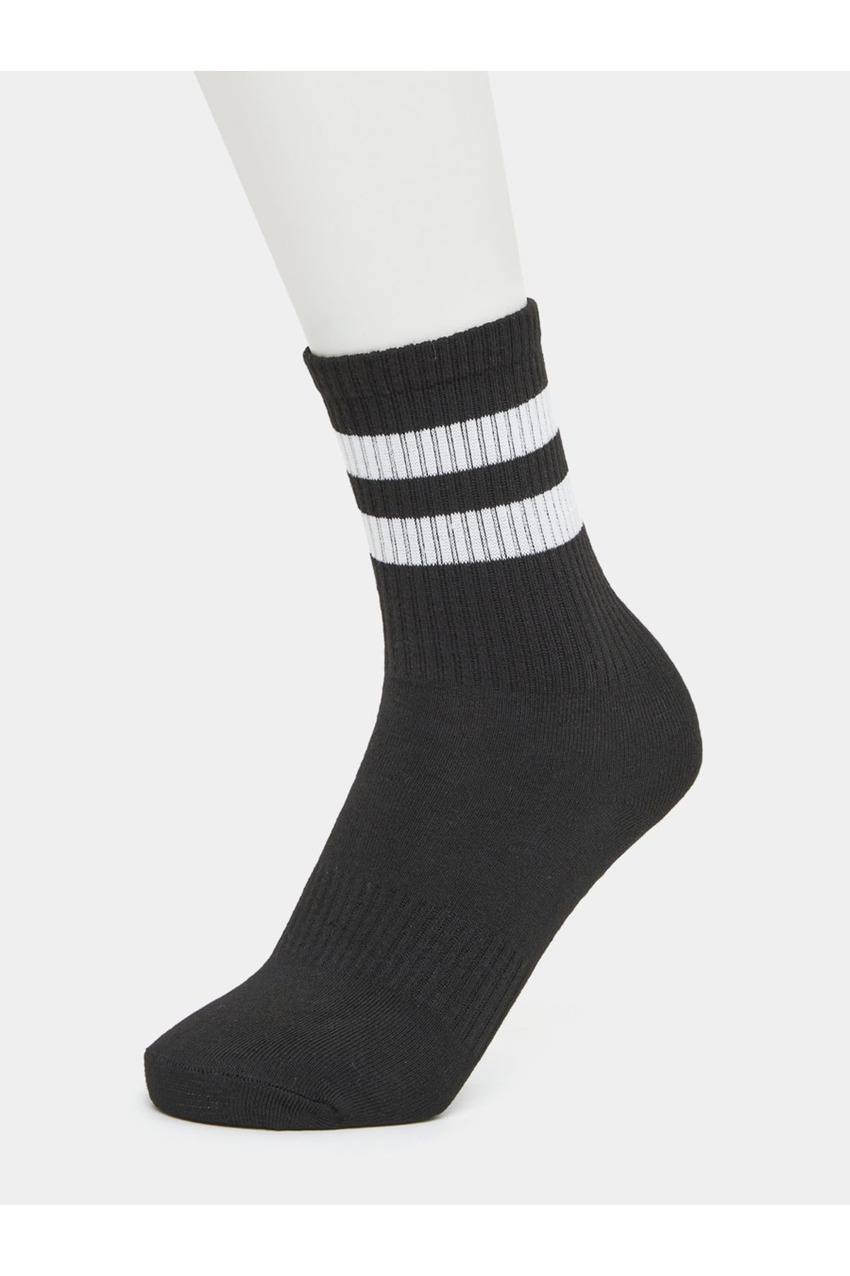 Styli-Double Striped Crew Length Yoga Socks 1