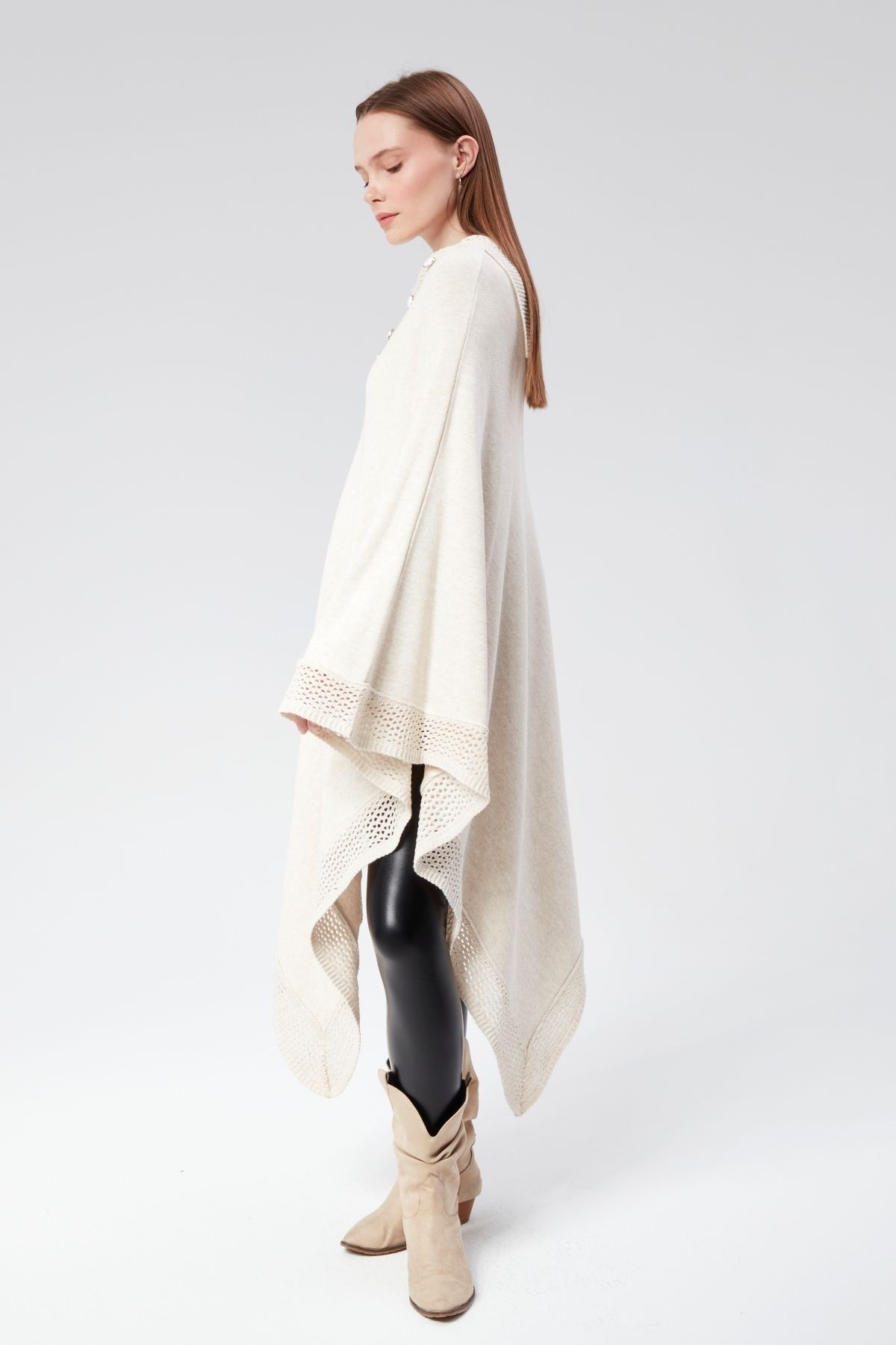 CNR TEKSTİL-Buttoned Poncho with Neck and Skirt Detail 3