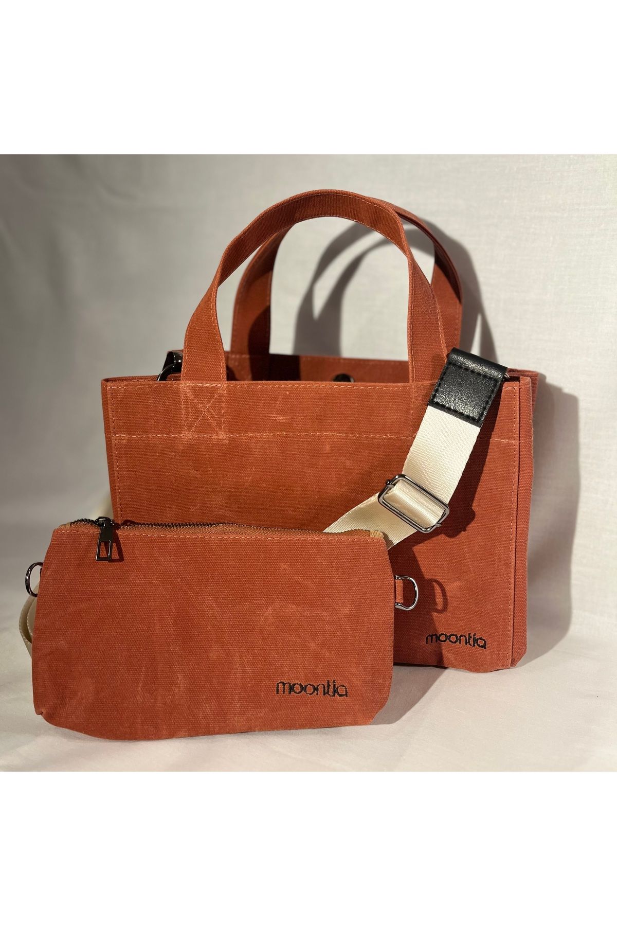 MOONTİA-Brick Color Waxed Canvas Tote Bag 3