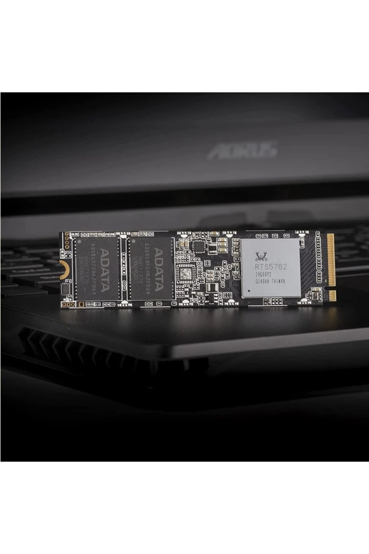 Adata-SX8100 512GB M.2 SSD 3