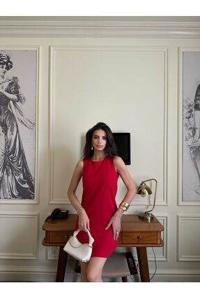 LOCH BUTİK KADIN KIRMIZI MİNİ BİSİKLET YAKA ELBİSE