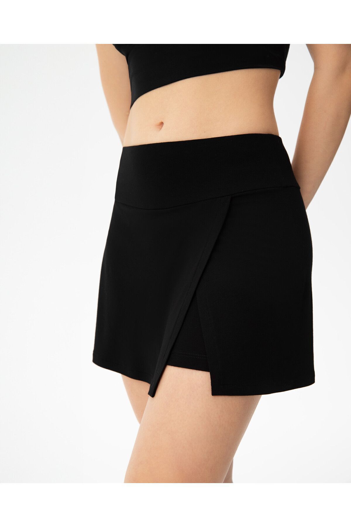 Ayma Active-Fusta scurtă neagră vâscoasă cu talie înaltă - Ecovero ™ 4