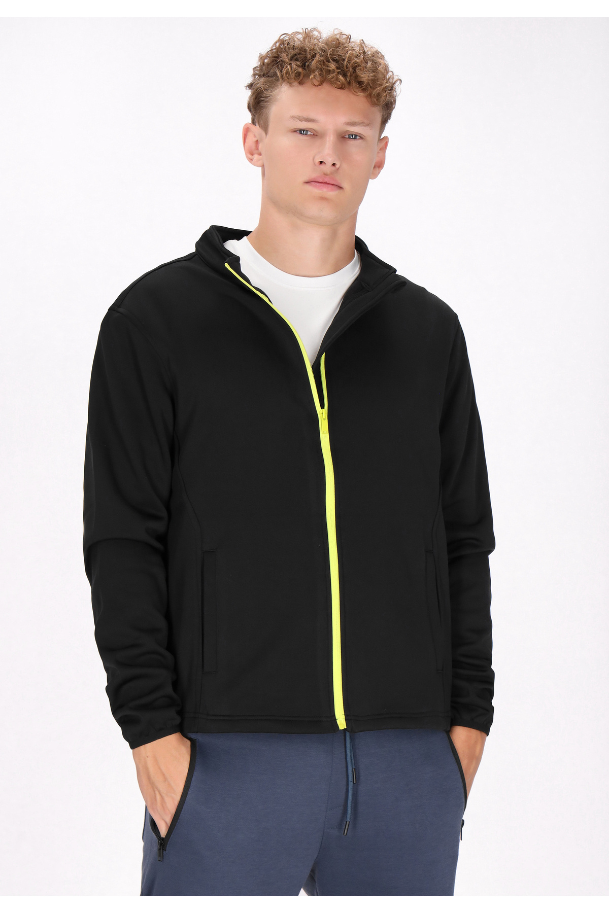 Mo-Jacket 3