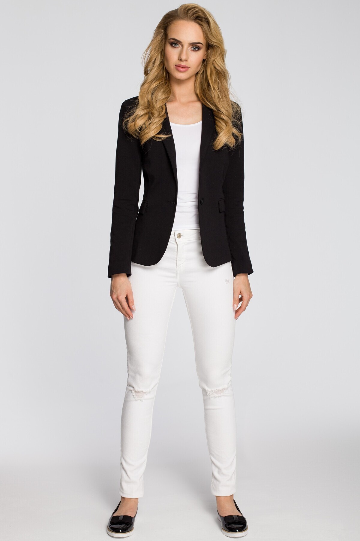 Made of Emotion-Fitted blazer fastened with a button 2