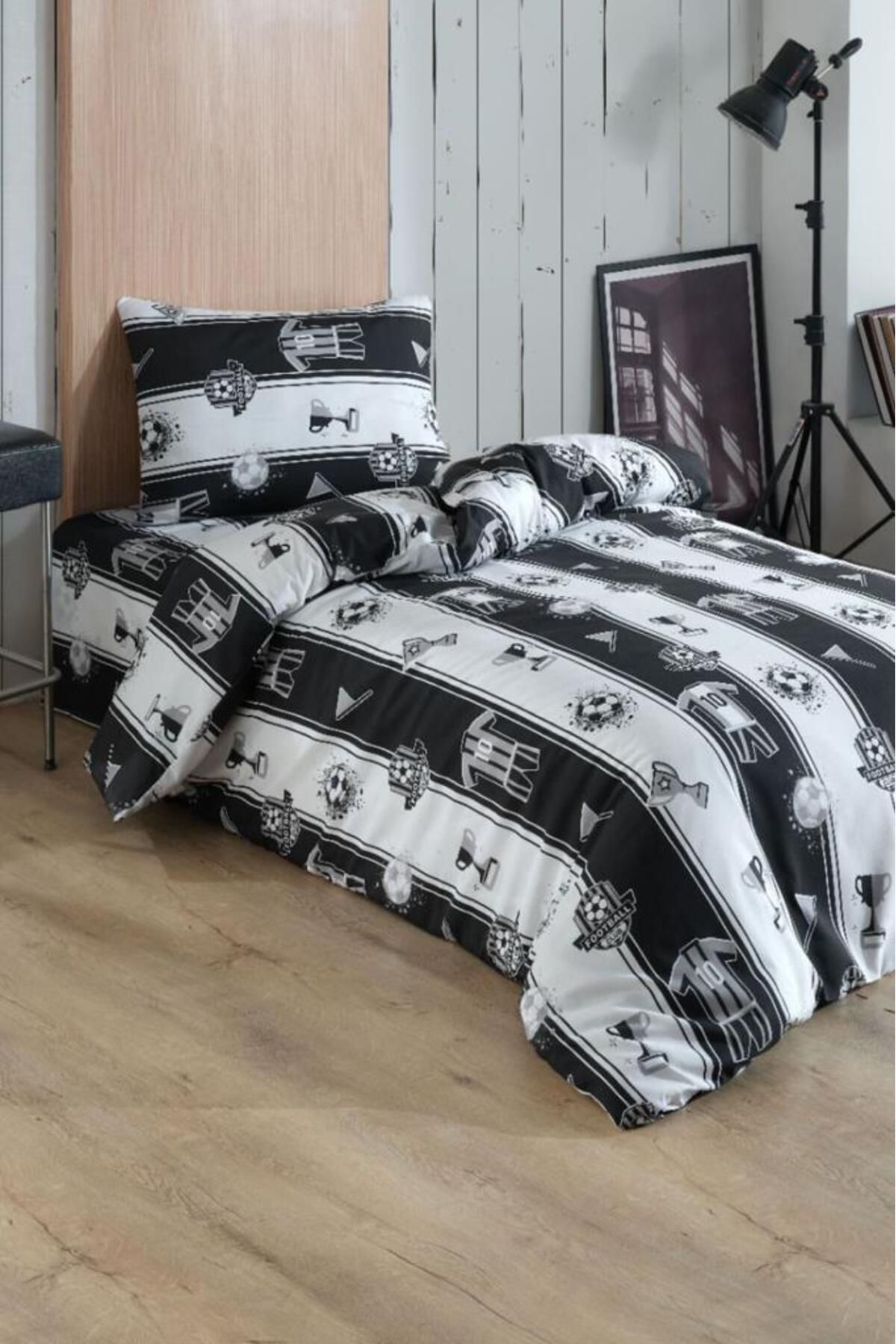 Çeyiz Diyarı-Jersey Patterned Black and White Double Duvet Cover Set 1