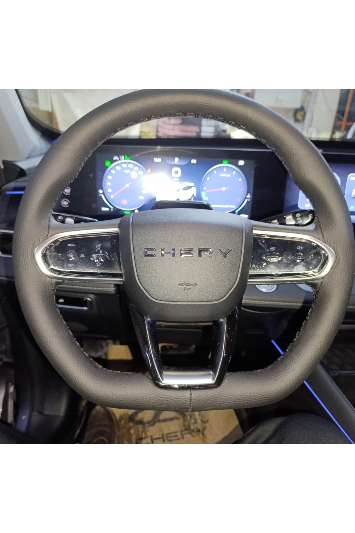 Genel Markalar DİKİŞLİ DİREKSİYON KILIFI SİYAH DERİ SİYAH DİKİŞLİ CHERY TİGGO 7 PRO İÇİN