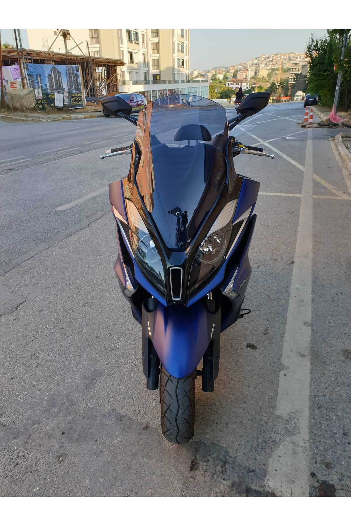 Kymco Downtown 250i Siperlik Ön Cam 2016 2025 Model 61cm Füme Renkli 4mm