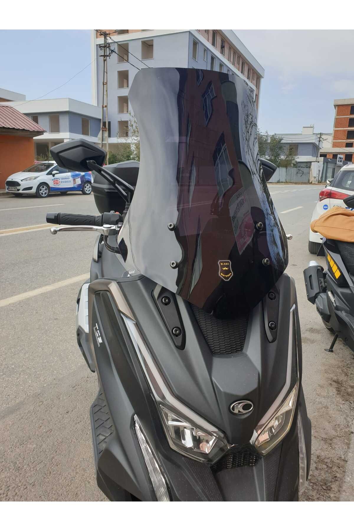 Kymco DTX 360 Siperlik Ön Cam 2021-2023 Model 55cm Siyah Renkli 4mm KISA SPOR CAM