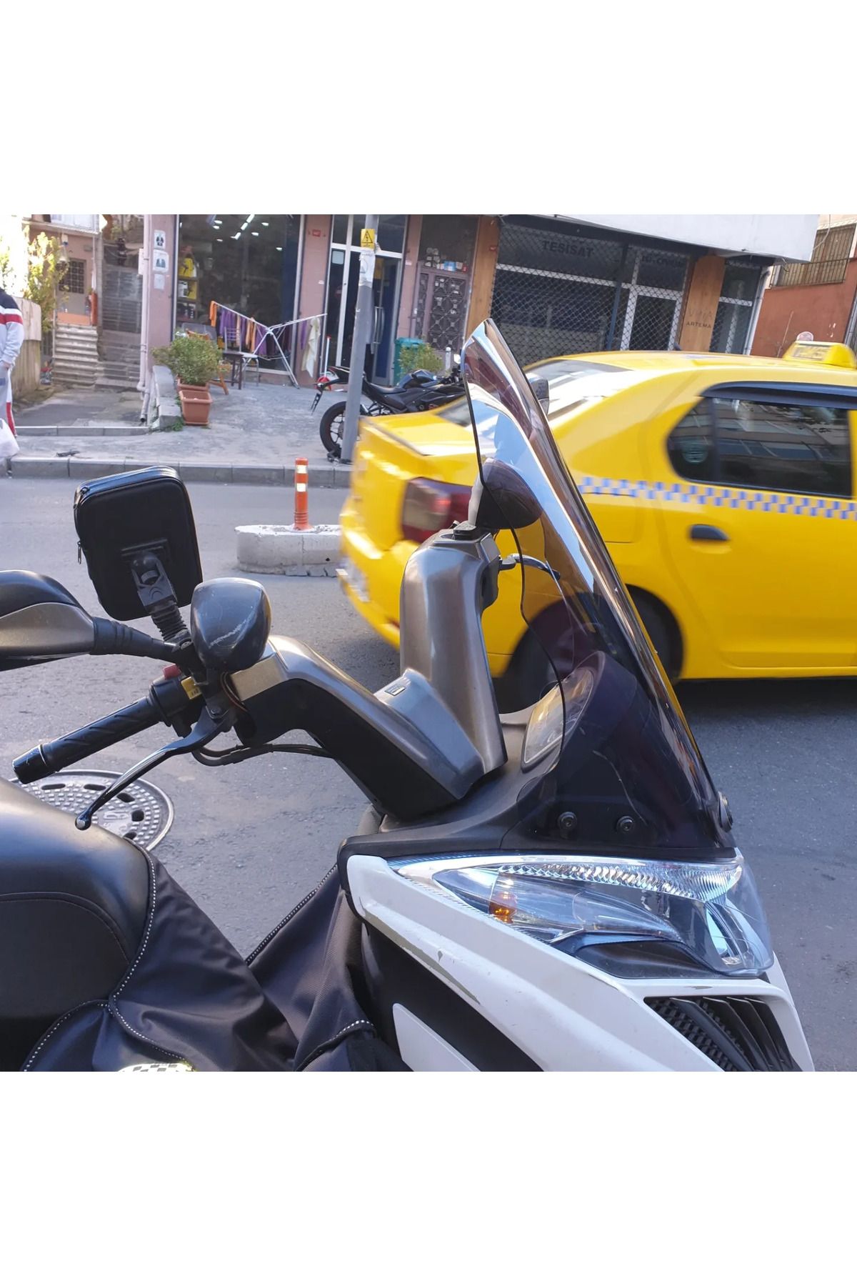 Kymco G Dink 150 250i Siperlik Ön Cam 2013 Model 66cm Füme Renkli 4mm