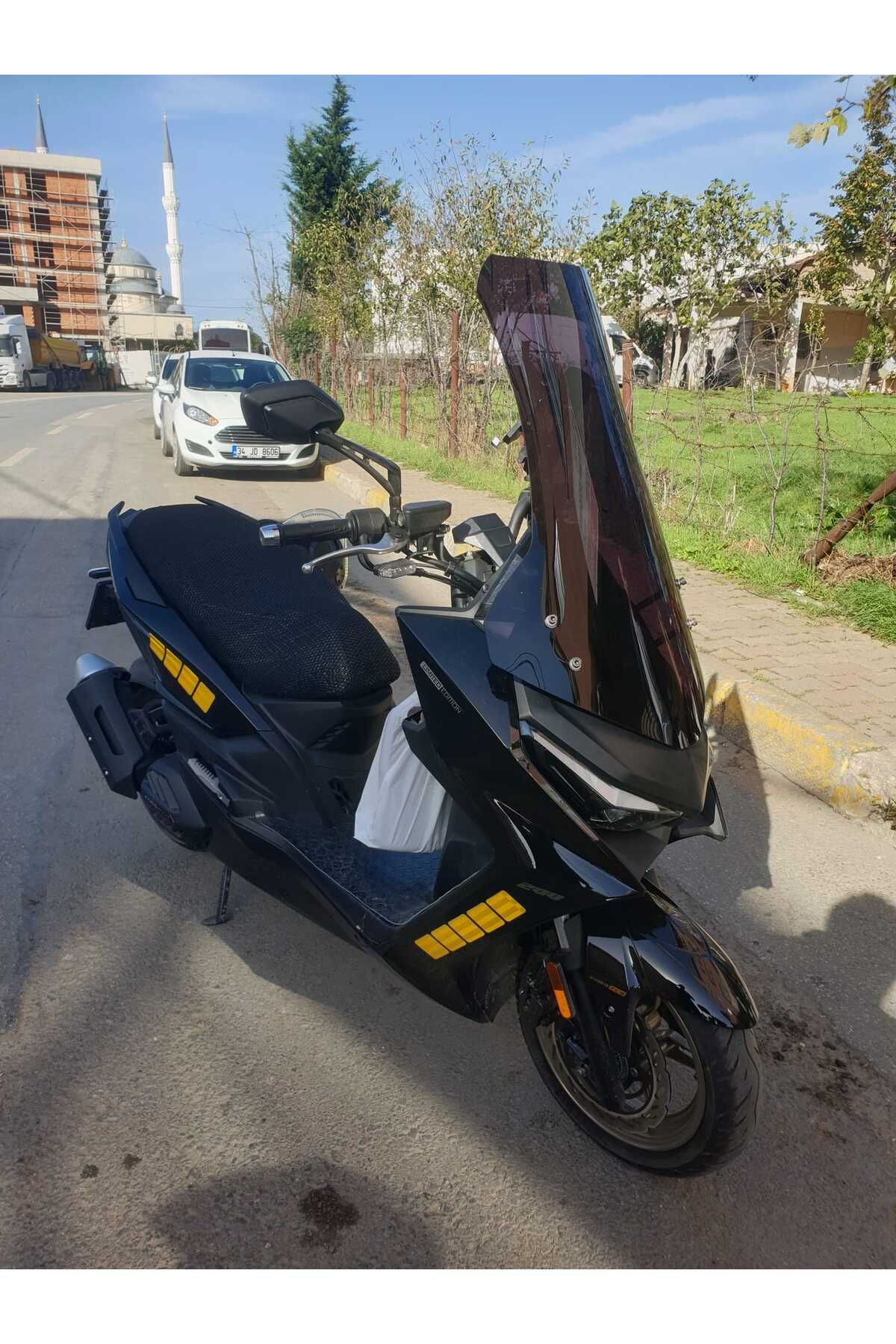 Kymco Krv 200 Siperlik Ön Cam 2022-2025 Model 75cm Siyah Renkli 4mm UZUN CAM