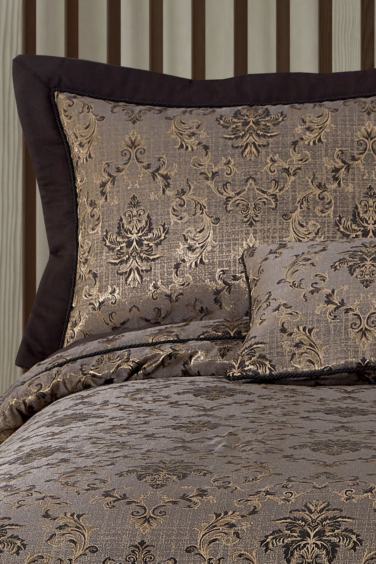Nazik Home-Almina Patterned Bedspread Double 2