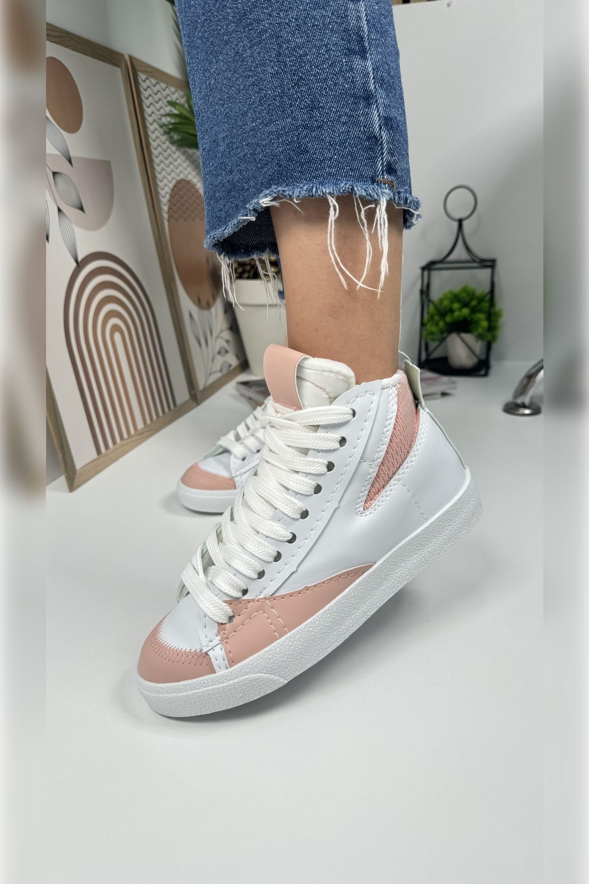 Nstil Tenis Alb Cu Pudră - Coș Sport Casual Pentru Femei, Talpă Cu Șireturi Și Zimțate, Detaliu Din Plasă De Căprioară 08 Femeie - 40