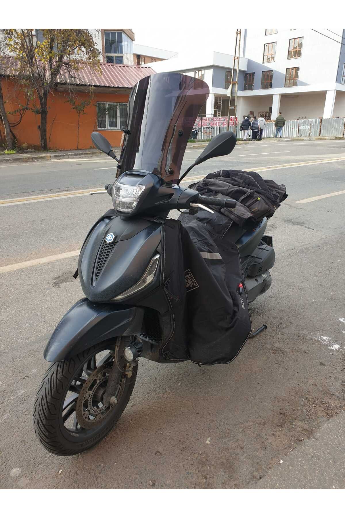 Piaggio Beverlys 400 Siperlik Ön Cam 2021-2025 Model 44cm Siyah Renkli 4mm