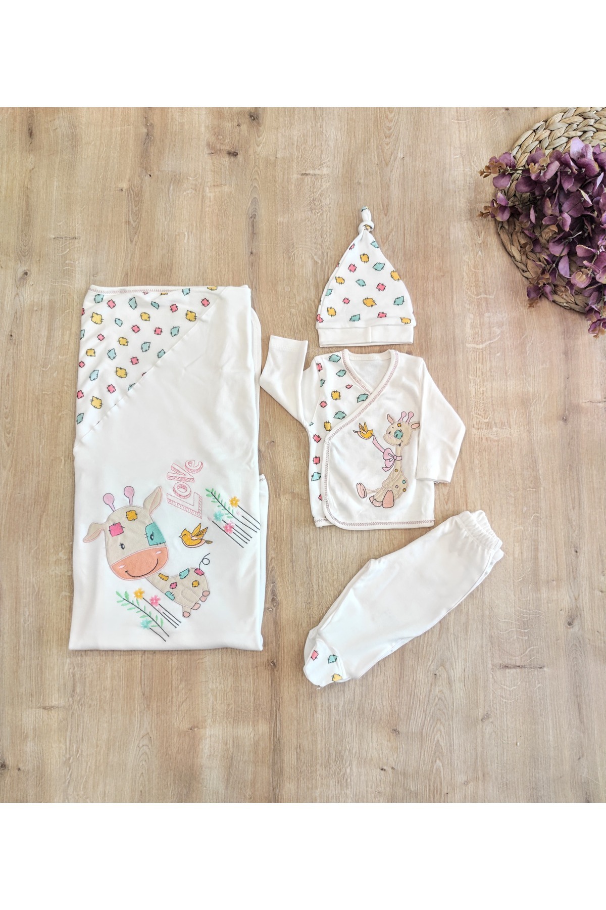 Tomuycuk-10-Piece Hospital Exit 100% Cotton Special Design Giraffe Baby Girl Newborn Ecru Seasonal Gift 2