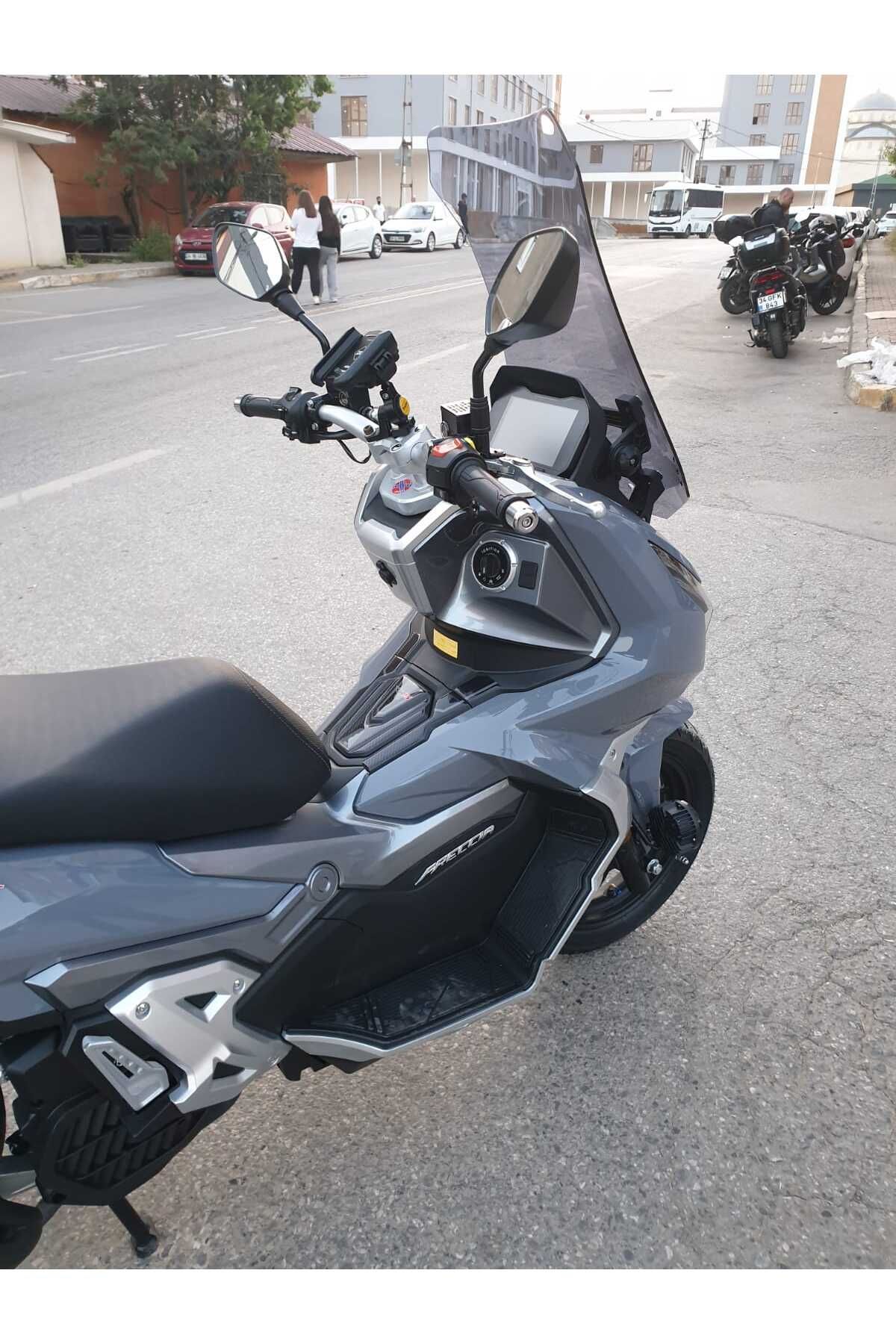 RKS Freccia 150 Siperlik Ön Cam 2022-2025 Model 65cm Füme Renkli 4mm ORTA BOYLU CAM