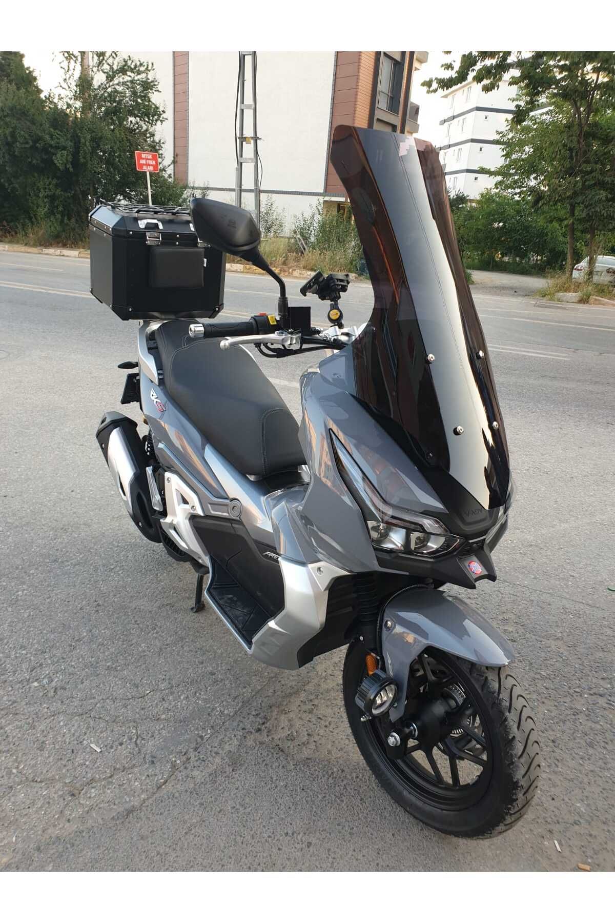 RKS Freccia 150 Siperlik Ön Cam 2022-2025 Model 78cm Siyah Renkli 4mm UZUN CAMModel