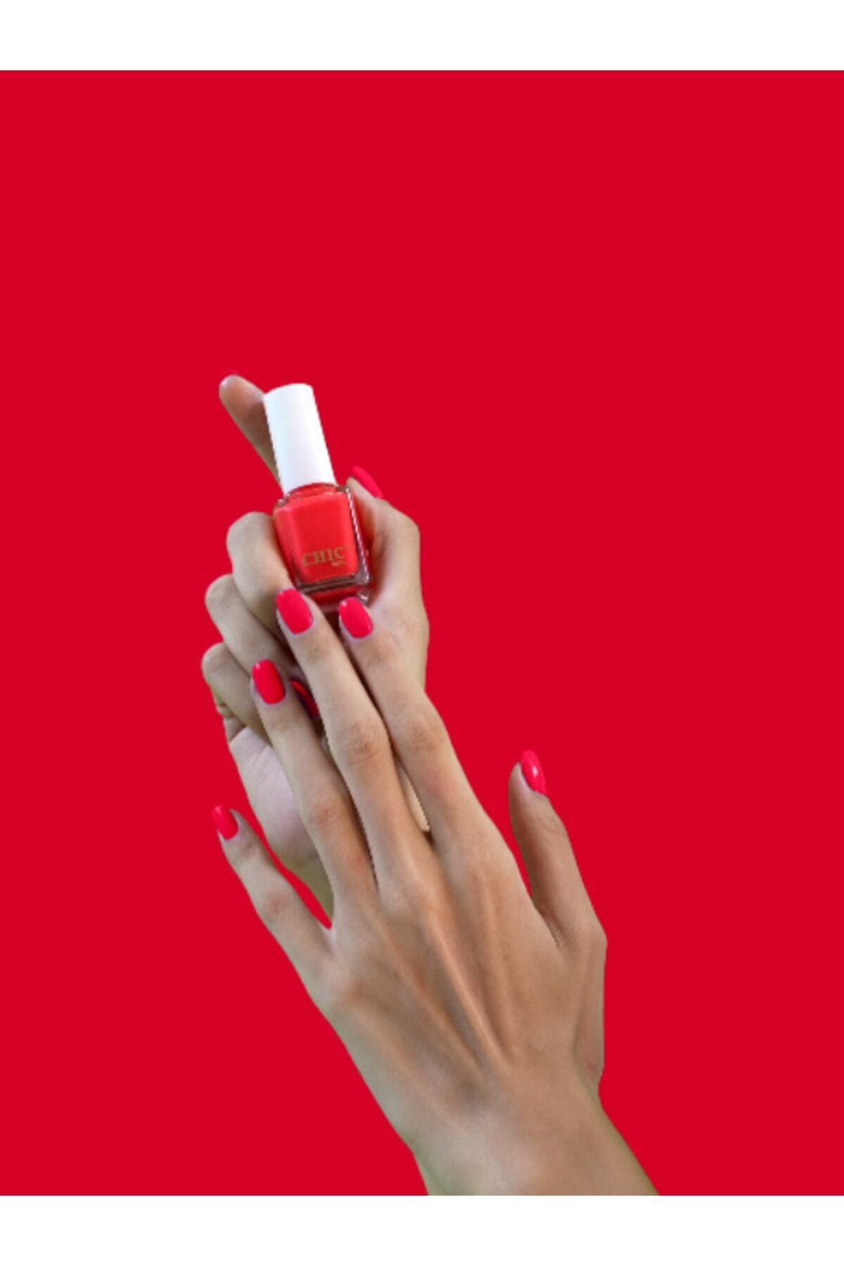 لاک ناخن گل انار سیب حوا 11999 Chic Nail