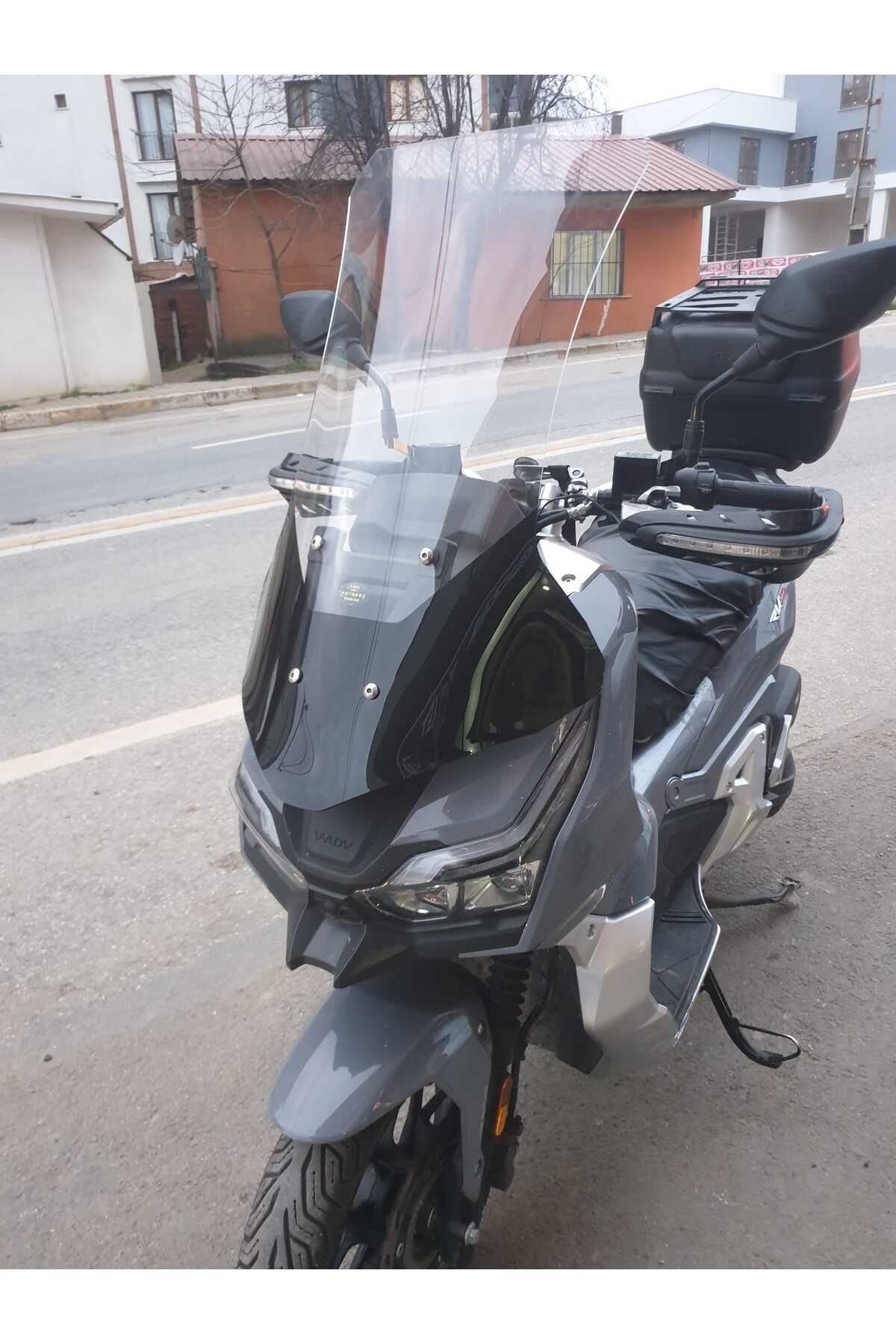 RKS Freccia 150 Siperlik Ön Cam Alt Siyah 2022-2025 Model 75cm Şeffaf Renkli 4mm UZUN CAM