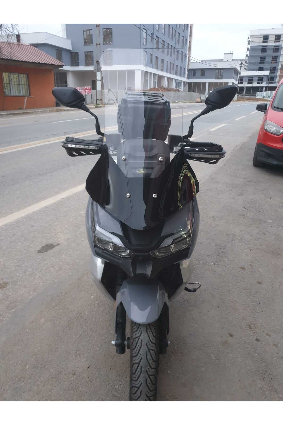 RKS Freccia 150 Siperlik Ön Cam Alt Siyah 2022-2025 Model 75cm Şeffaf Renkli 4mm UZUN CAM