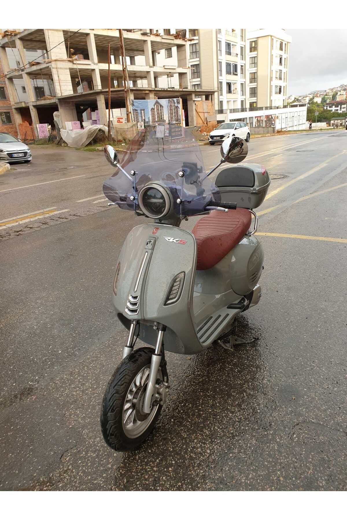 RKS Pride 125 Siperlik Ön Cam 2023-2025 Model 39cm Füme Renkli 4mm APARAT GÖNDERİLMEYECEK