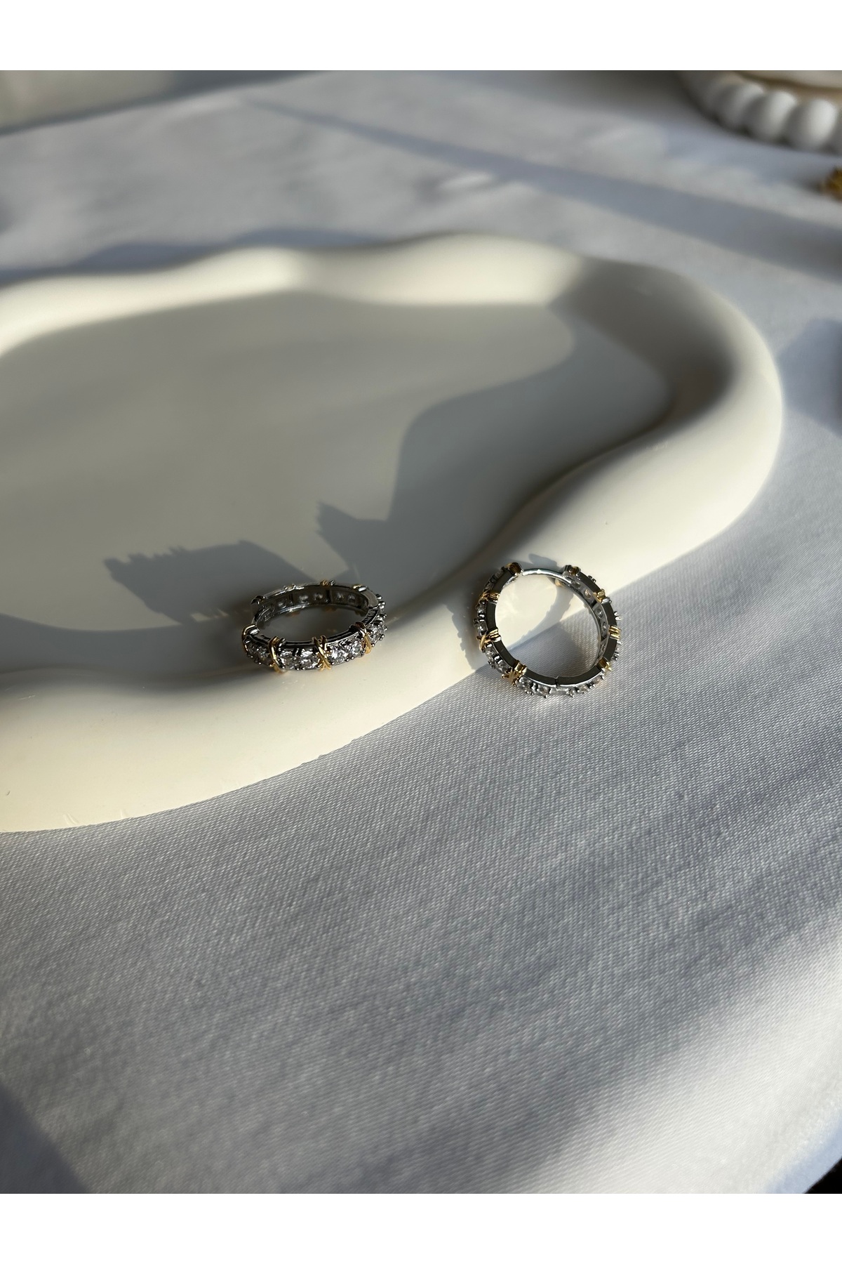 Steel Unsharpened Zircon Gemstone Ring Silver, Silver color Tifany Xoxo Earrings
