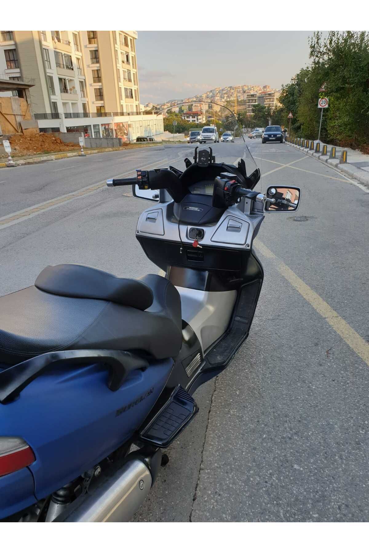 Suzuki Burgman 650 Siperlik Ön Cam 2005 2018 Model 65cm Şeffaf Renkli 4mm ORTA BOYLU CAM