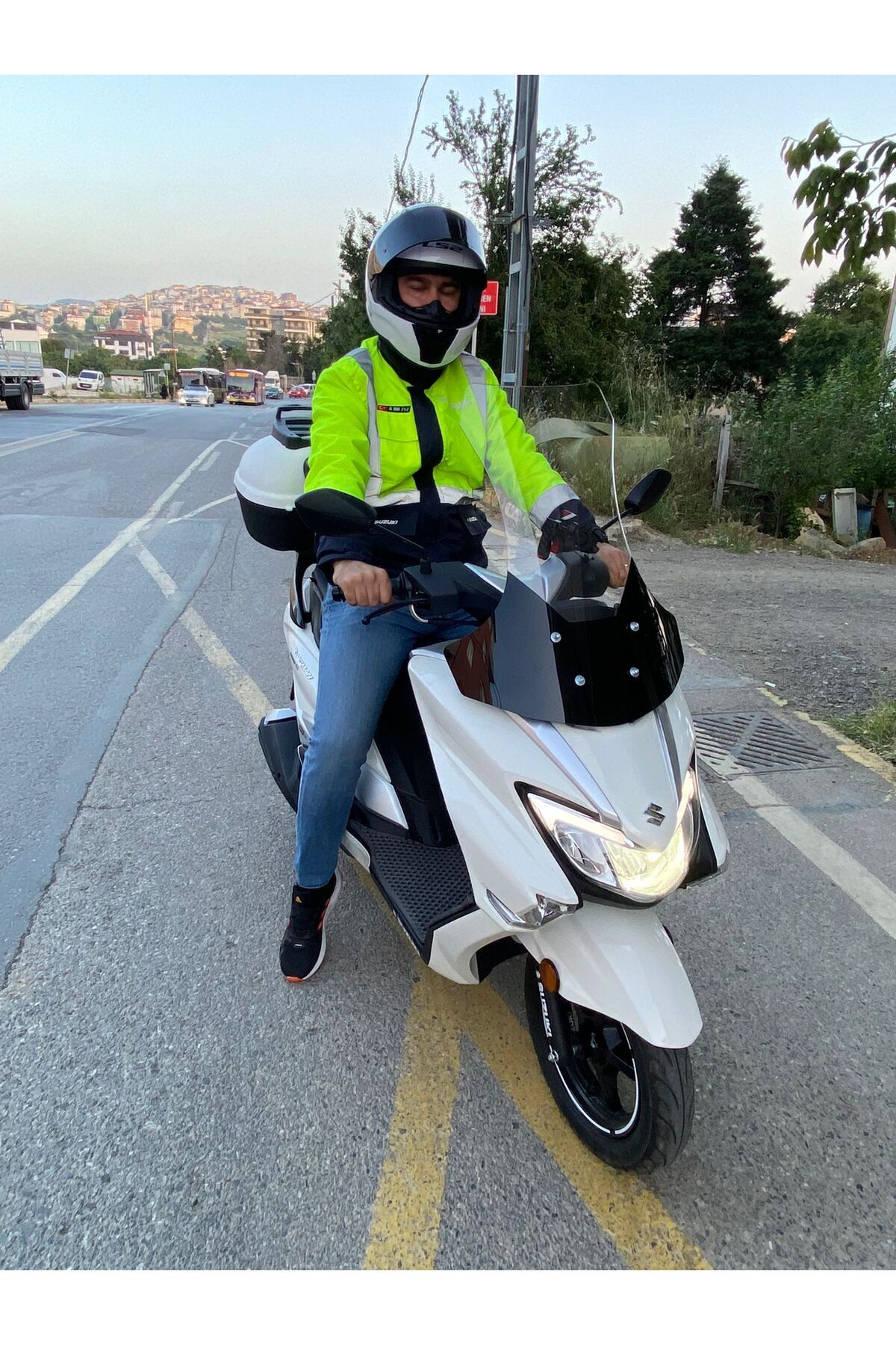 Suzuki Burgman Street EX 125 Siperlik Ön Cam 2023-2025 Model 62cm Şeffaf Renkli 4mm