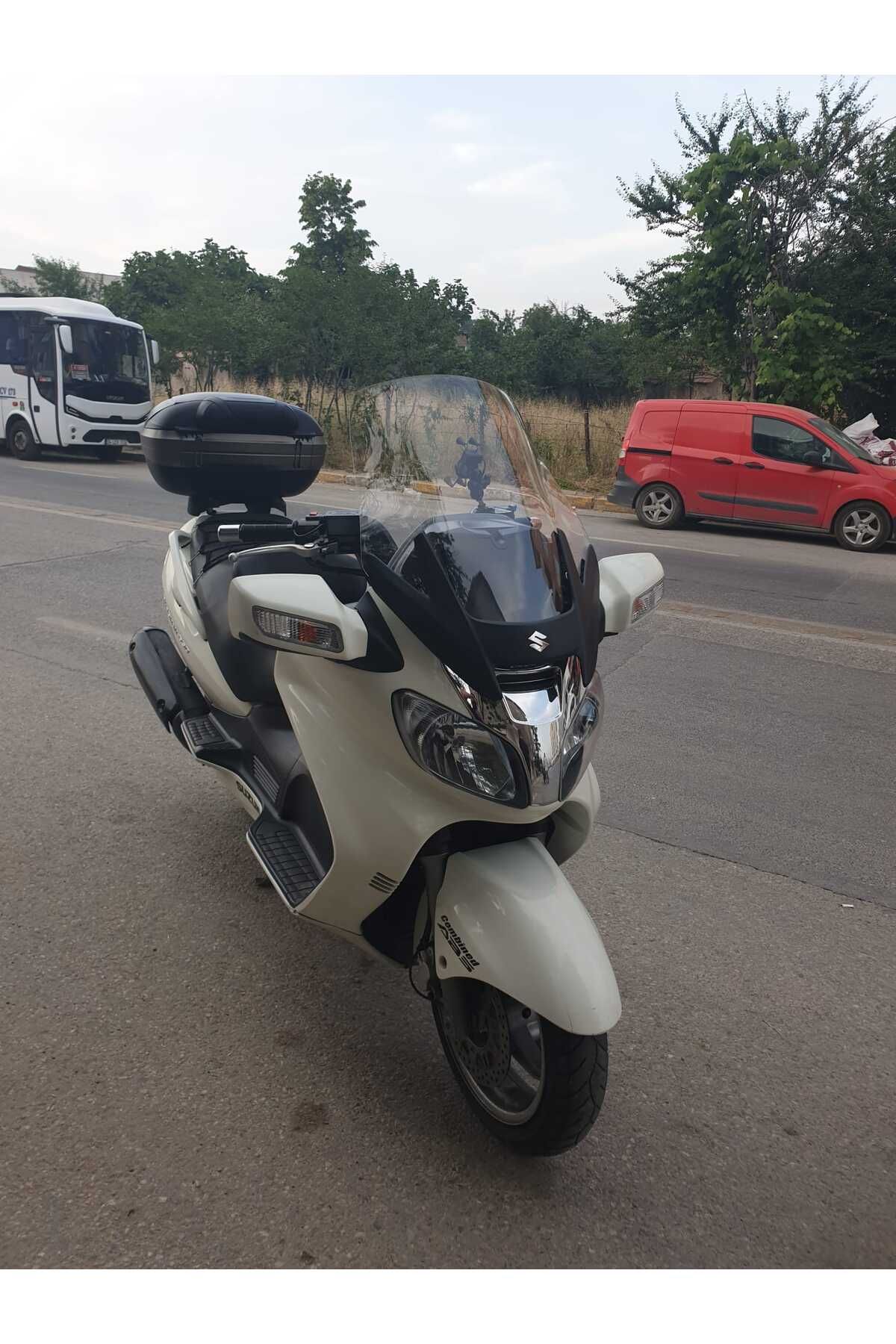 Suzuki Burgman 650 Siperlik Ön Cam 2005 2018 Model 65cm Şeffaf Renkli 4mm ORTA BOYLU CAM