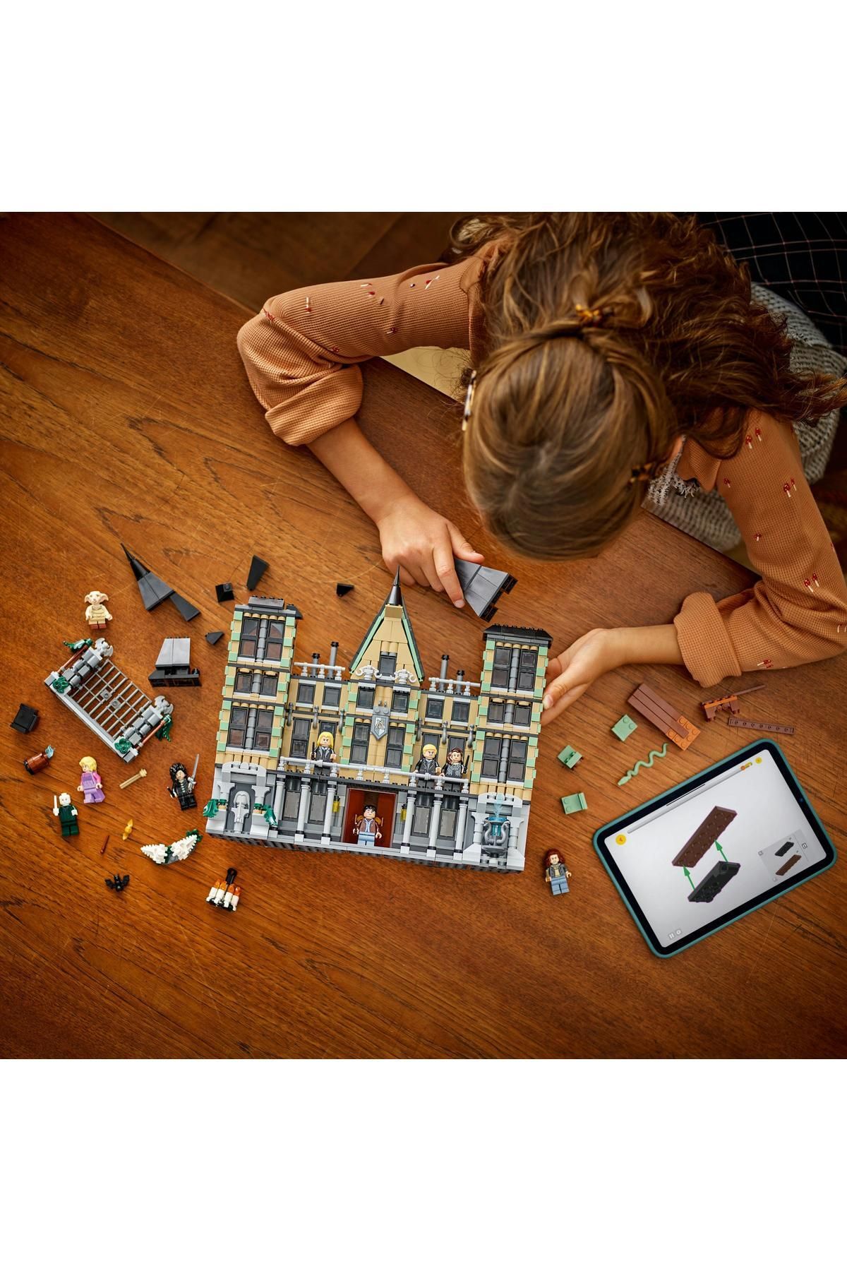 LEGO-® Harry Potter™ Malfoy Manor, Wizard Toy Building Set 76453 7