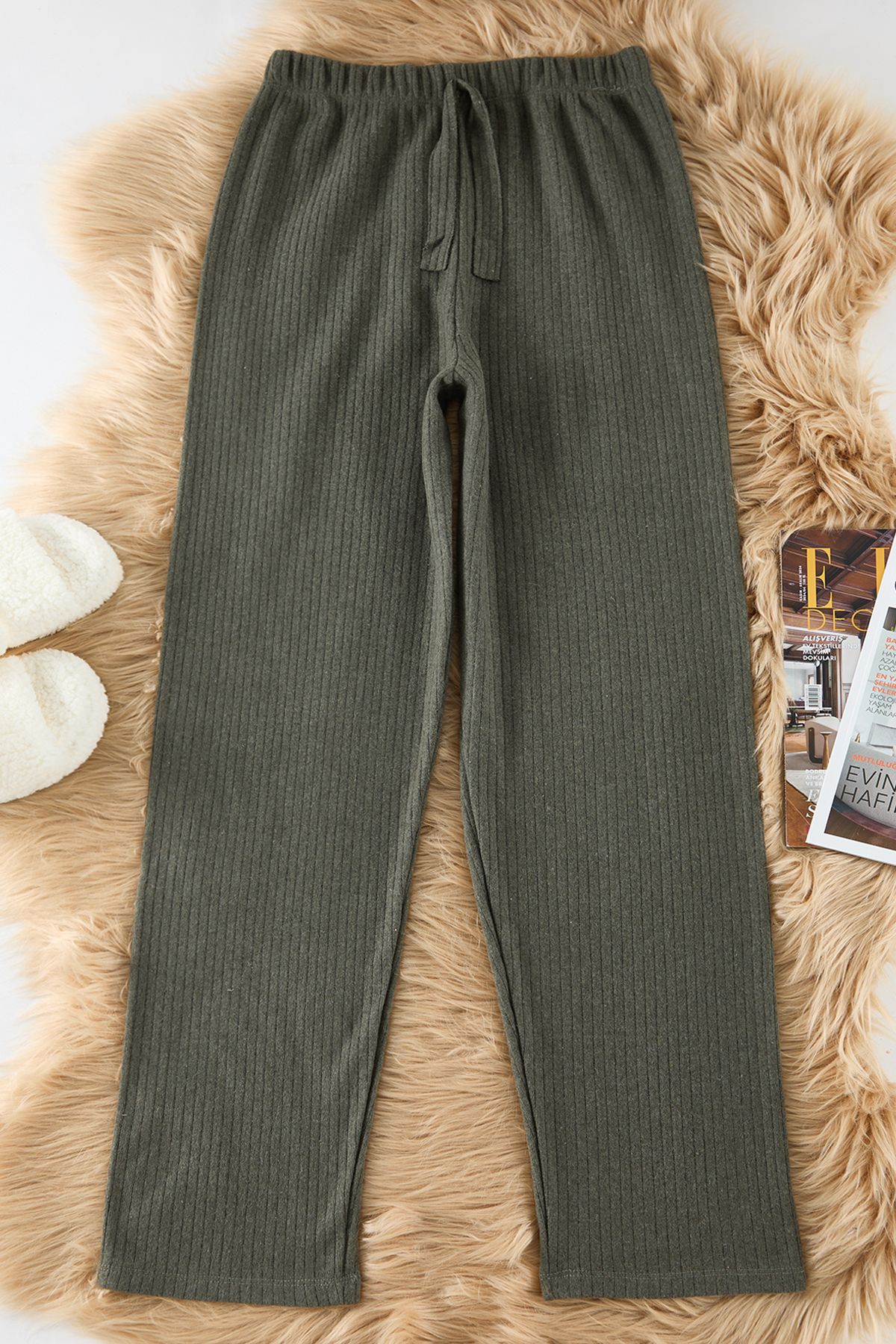 Edit by Trendyol-Khaki Plus Size Knitted Sweatpants Tedaw25Aj00000 1