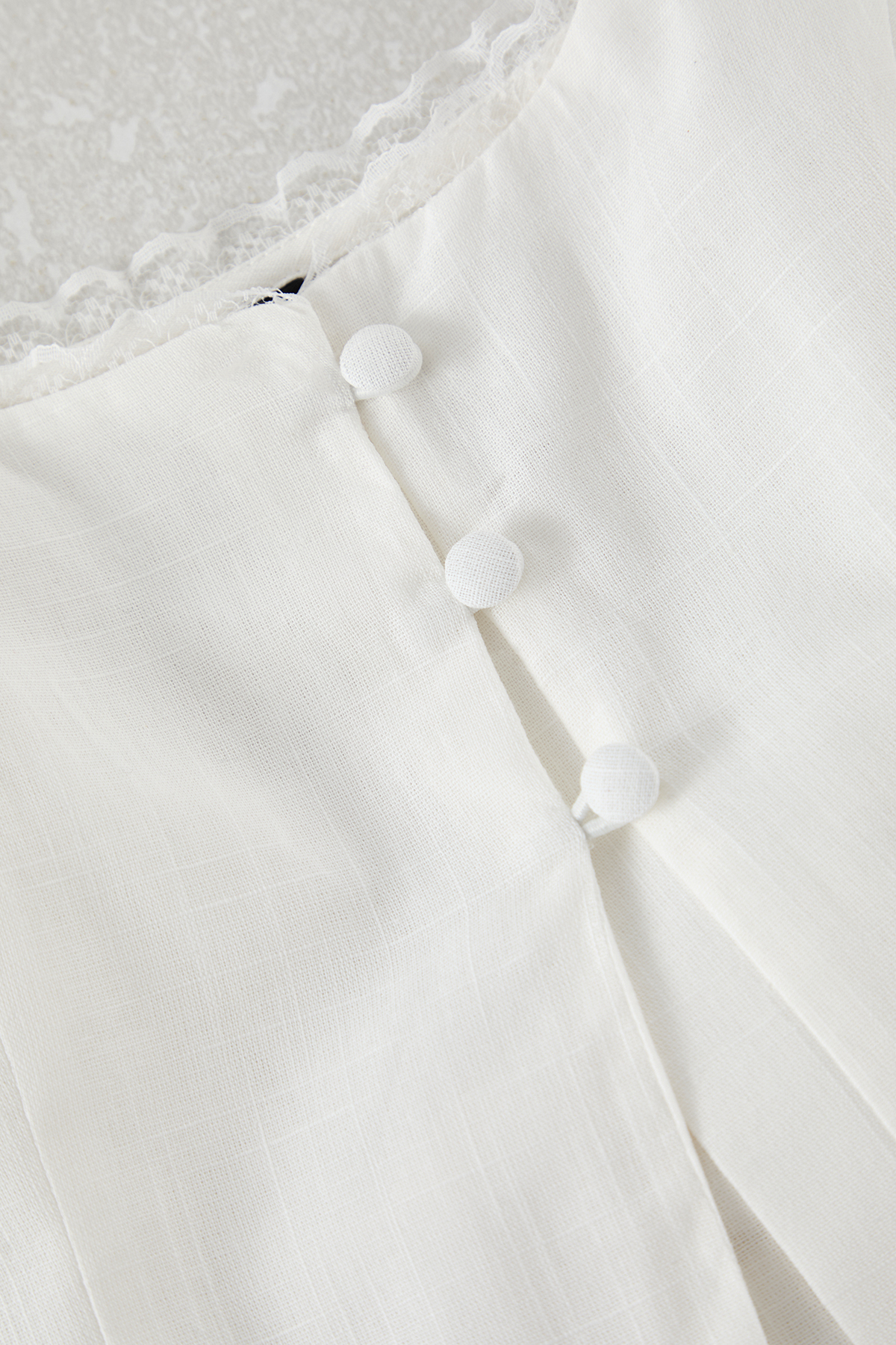 Trendyolmilla  Beyaz Kare Yaka Askılı Crop Dokuma Bluz TWOSS25BZ00118 - Görsel 7