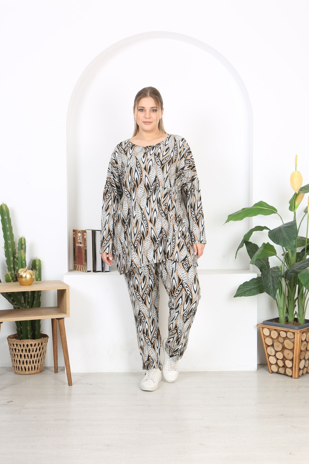 XL Modam-Licra Large Size Suit with Bottom Top Pattern 8