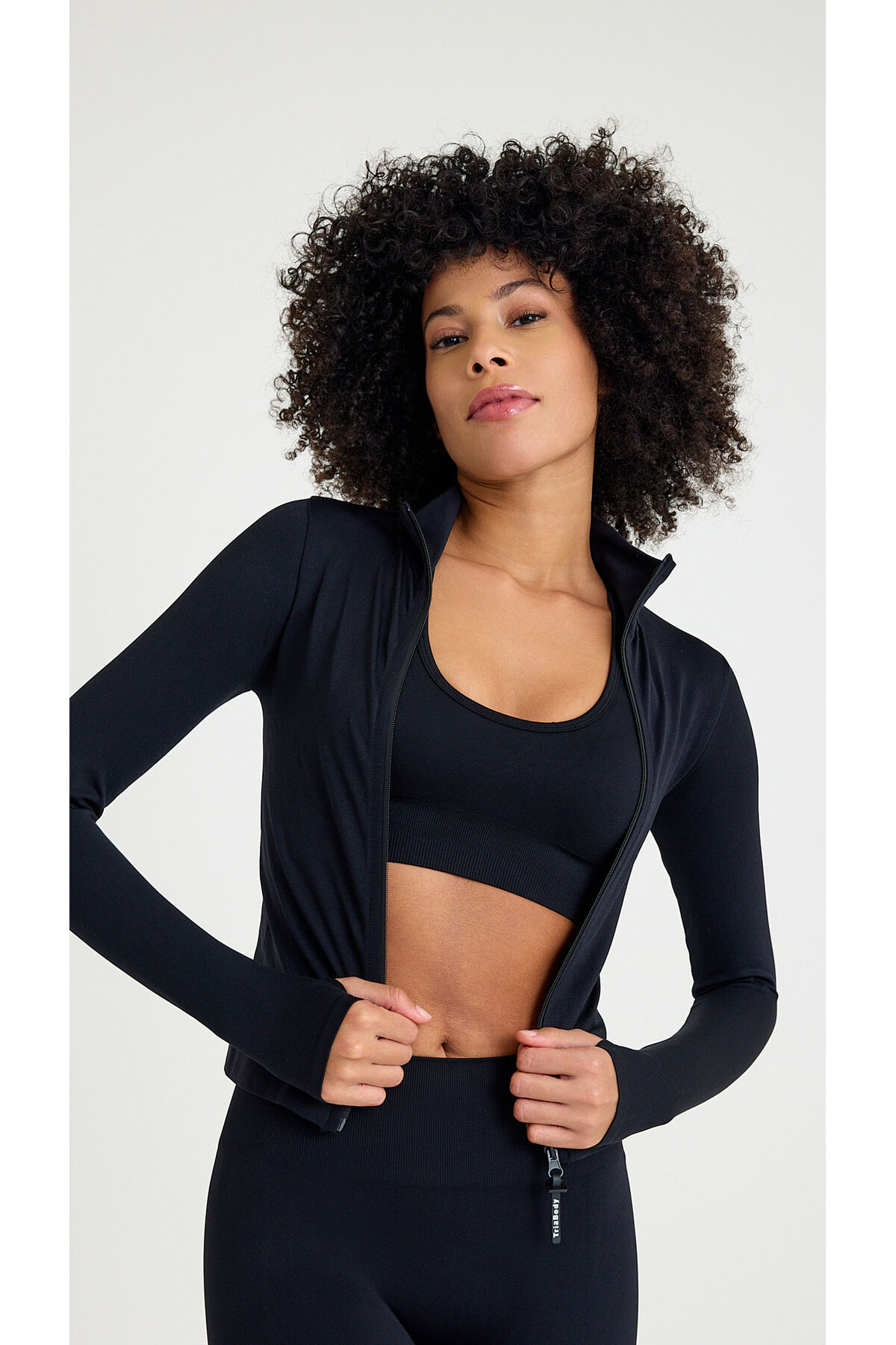 Tria Body Seamless, fermuarlı , parmak geçmeli spor ceket üst görsel 3