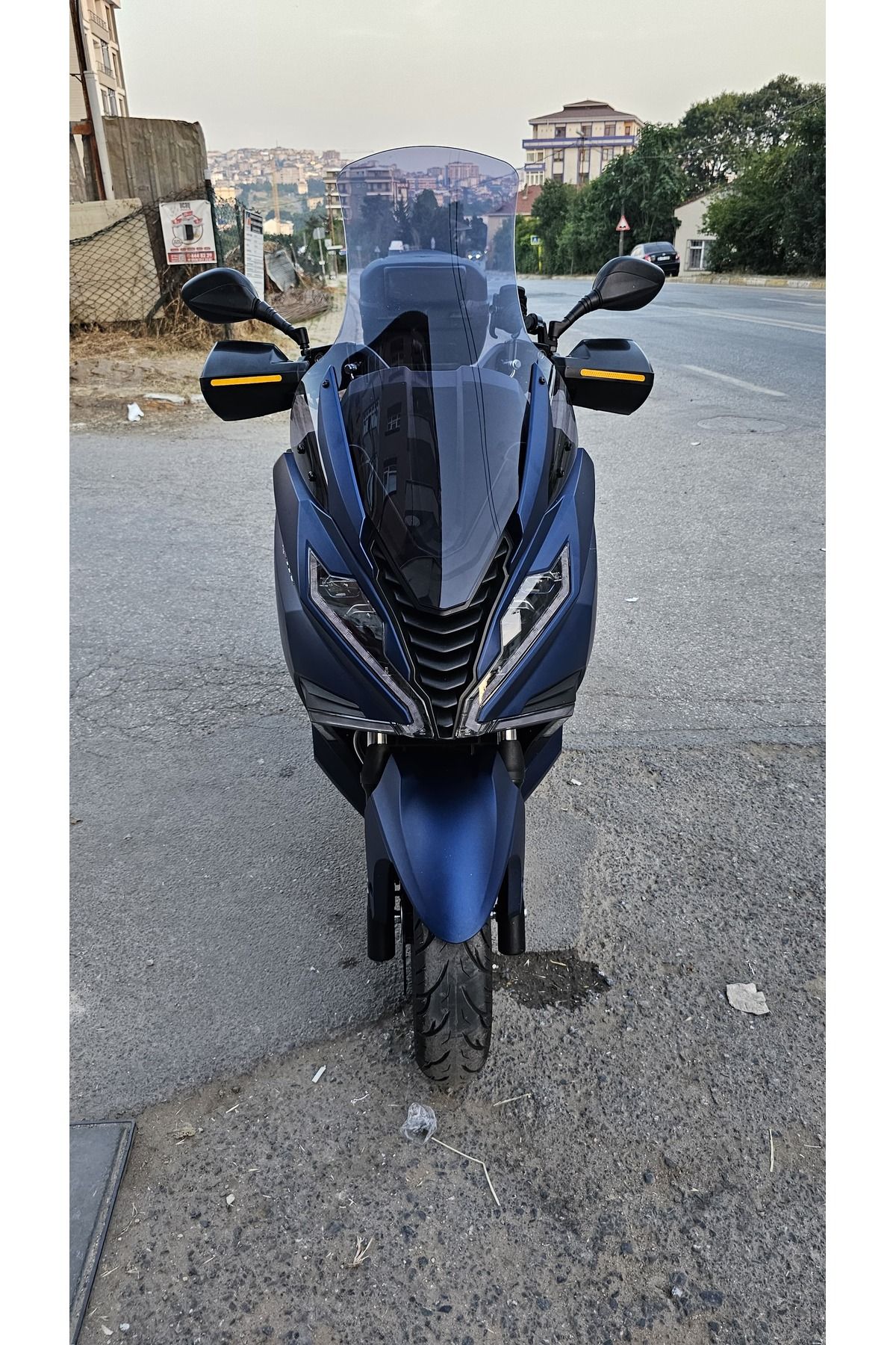 Arora GT 125 250 Siperlik Ön Cam 2023-2025 Model 83cm Füme Renkli 4mm UZUN CAM