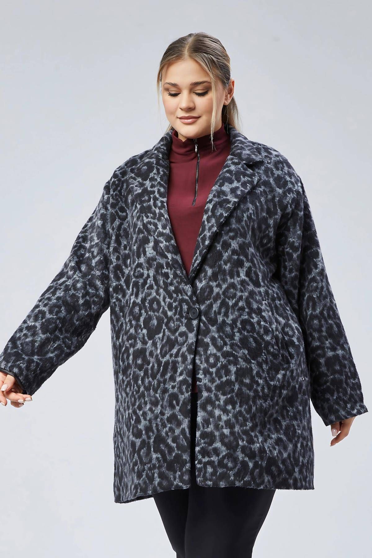 Hanezza-Elegant and Warm Choice - Large Size Leopard Print Cashew Coat 5