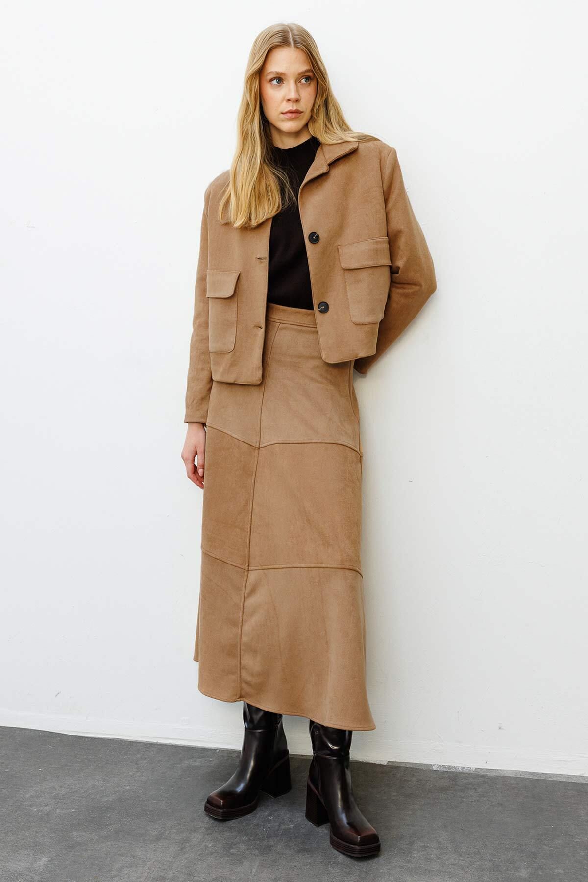 Hooopstore-Suede Suede Camel Long Skirt 3