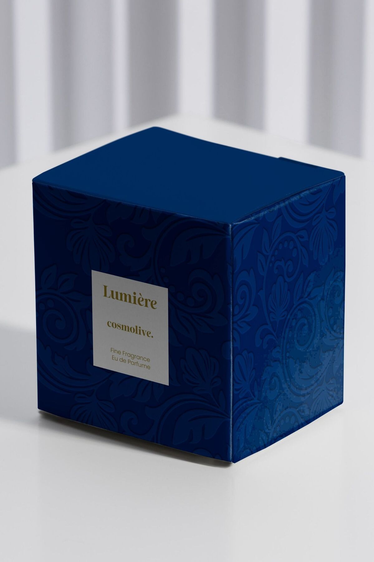 عطر زنانه مخملی OUD LUMIERE دائمی موهای اساسی بالا Cosmolive