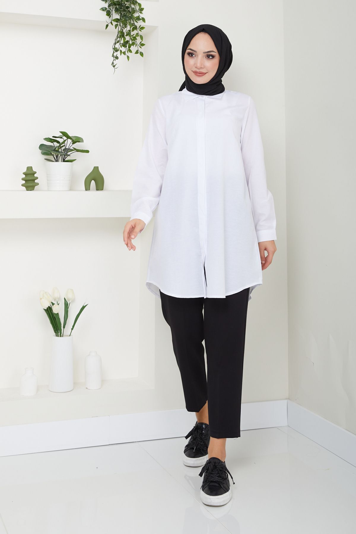 Eliva  Kadın Beyaz Terikoton Gizli Düğmeli Boyfriend Tesettür Gömlek - Görsel 3