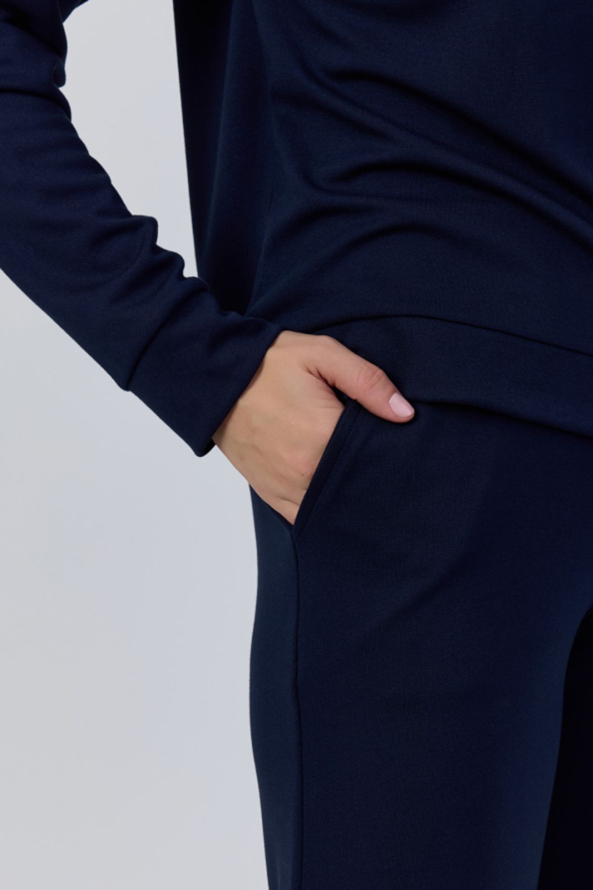 SEVİLEN-Wide Leg Sweatpants 6