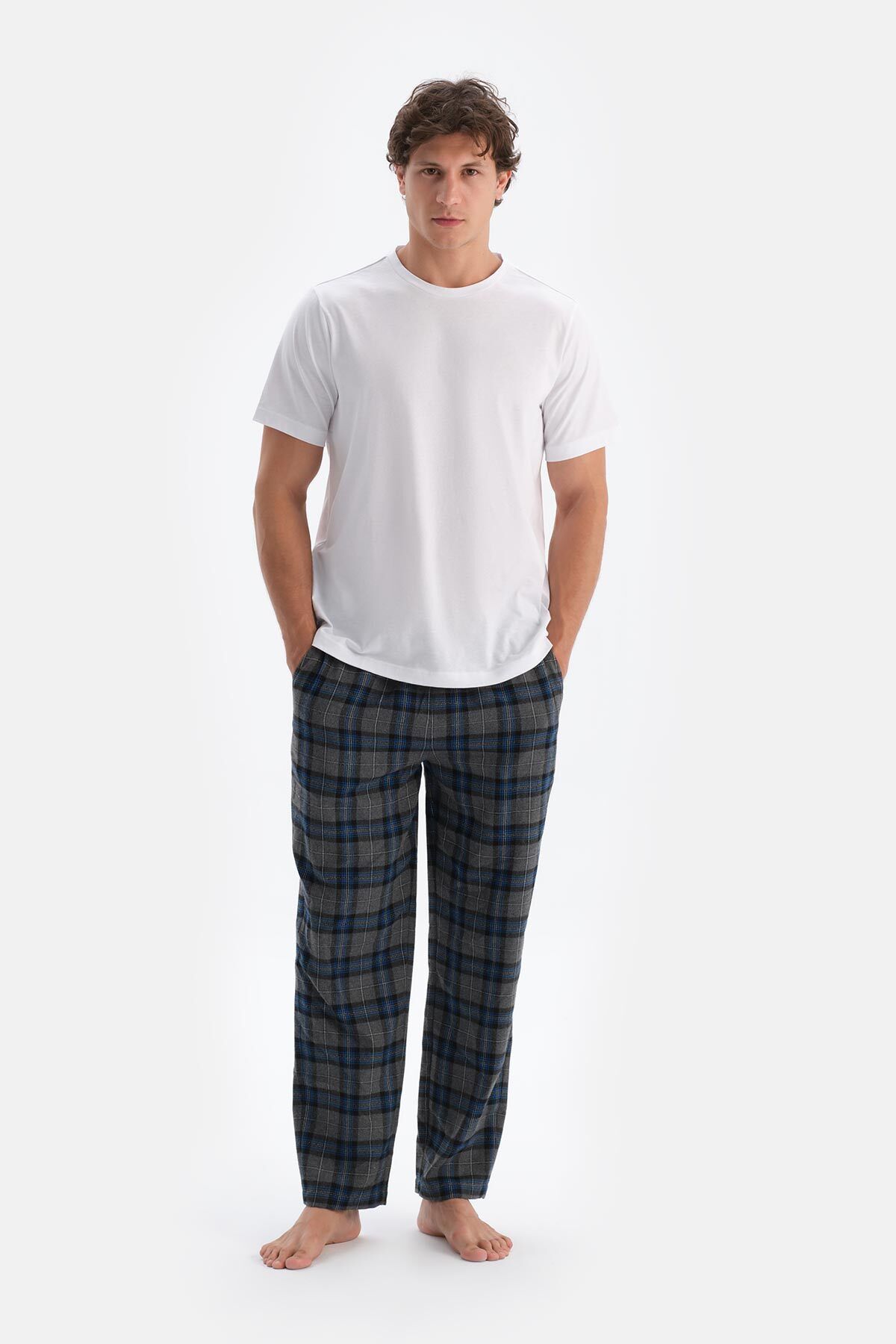 Dagi-Navy Plaid Woven Trousers 1