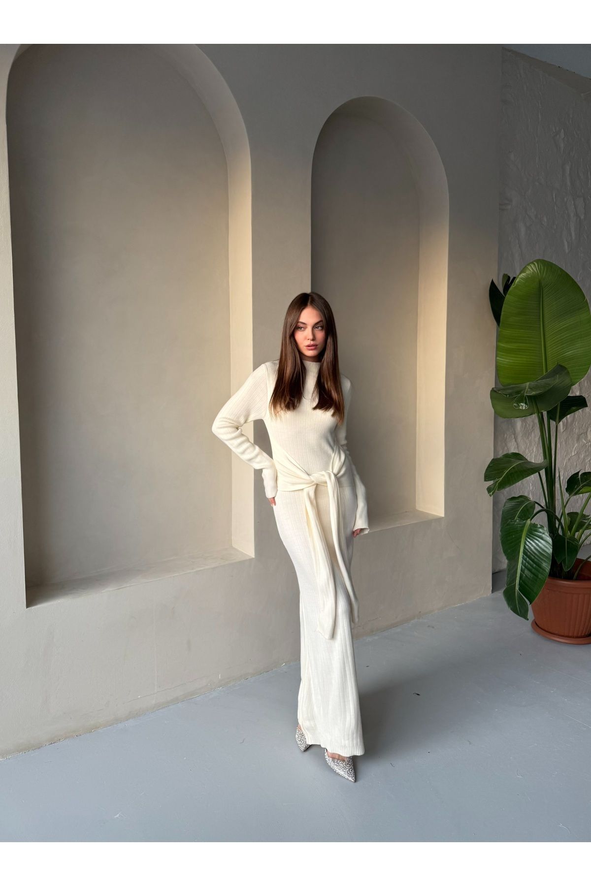 Laluvia-Ecrufarbenes, langes Kleid mit Schnürung vorne – 7177 6